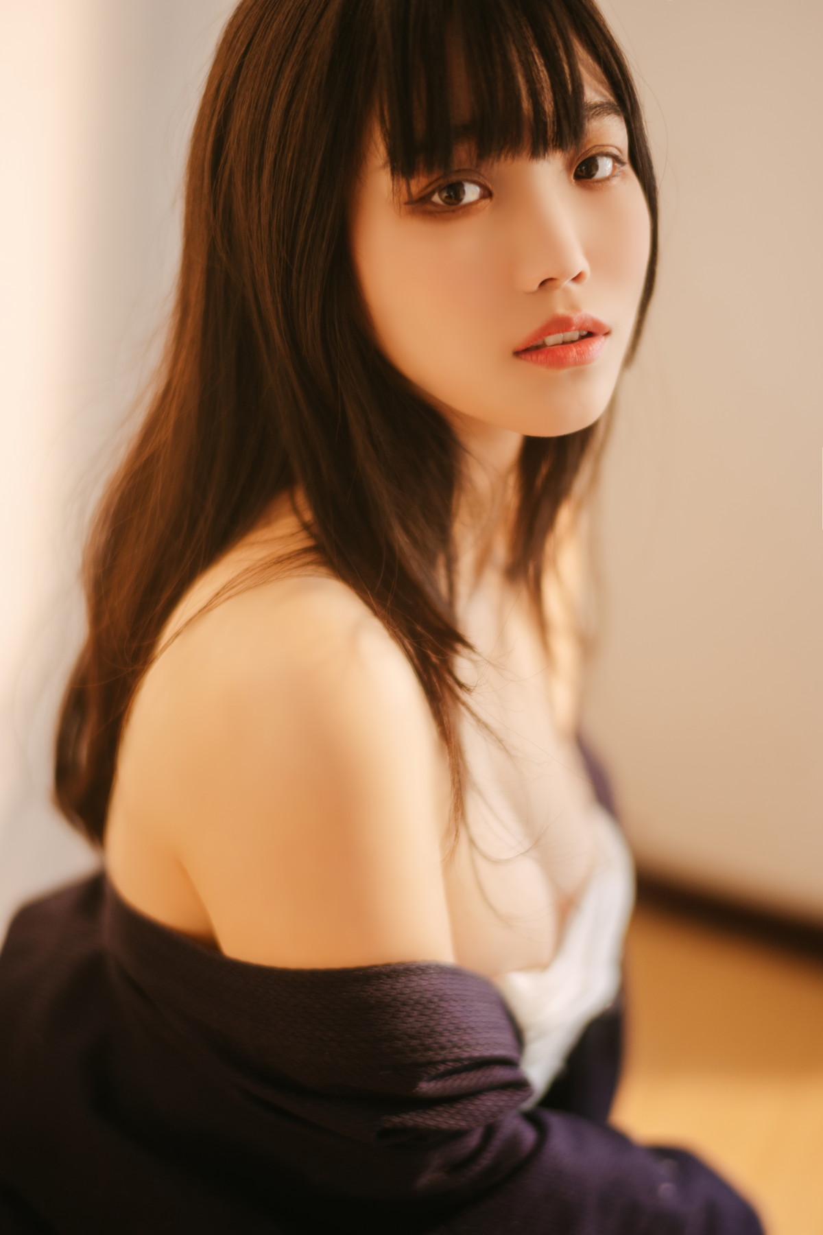 Xgyw.Net_网络美女汪知子最后的武士主题性感黑色美女武士服半脱露白色内衣撩人诱惑写真40P