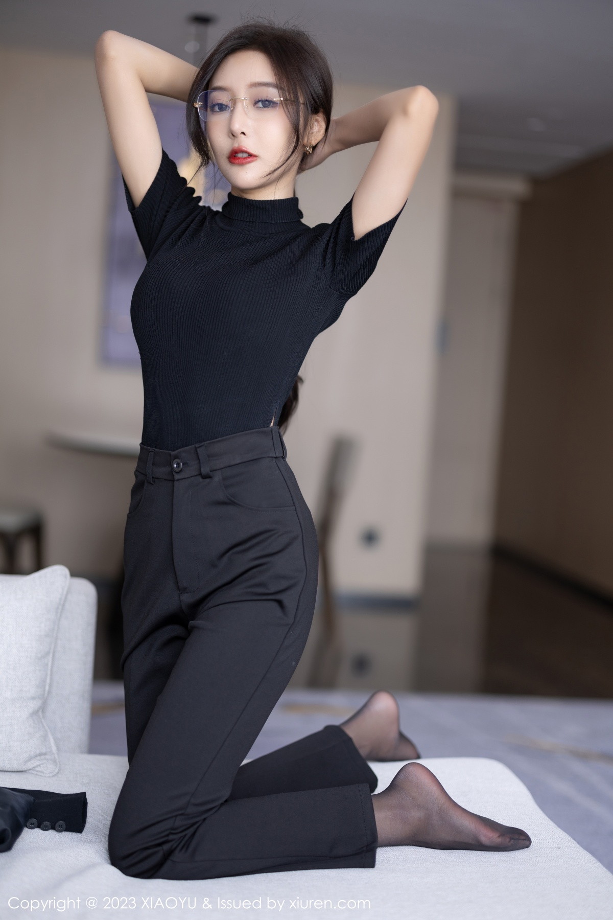 Xgyw.Net_[XiaoYu画语界]Vol.974_女神王馨瑶yanni性感黑色Ol装露黑色蕾丝内衣超薄黑丝诱惑写真93P