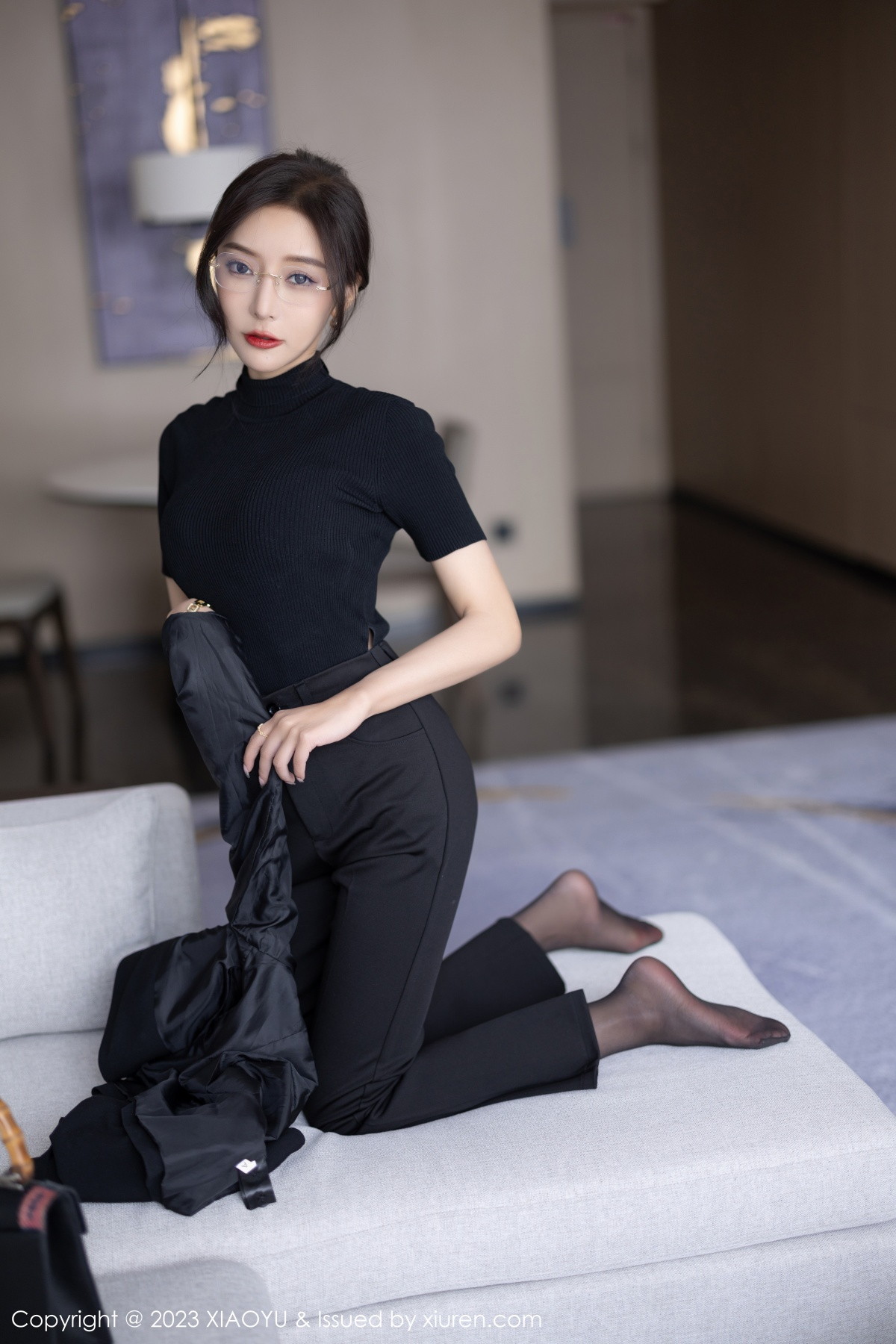 Xgyw.Net_[XiaoYu画语界]Vol.974_女神王馨瑶yanni性感黑色Ol装露黑色蕾丝内衣超薄黑丝诱惑写真93P