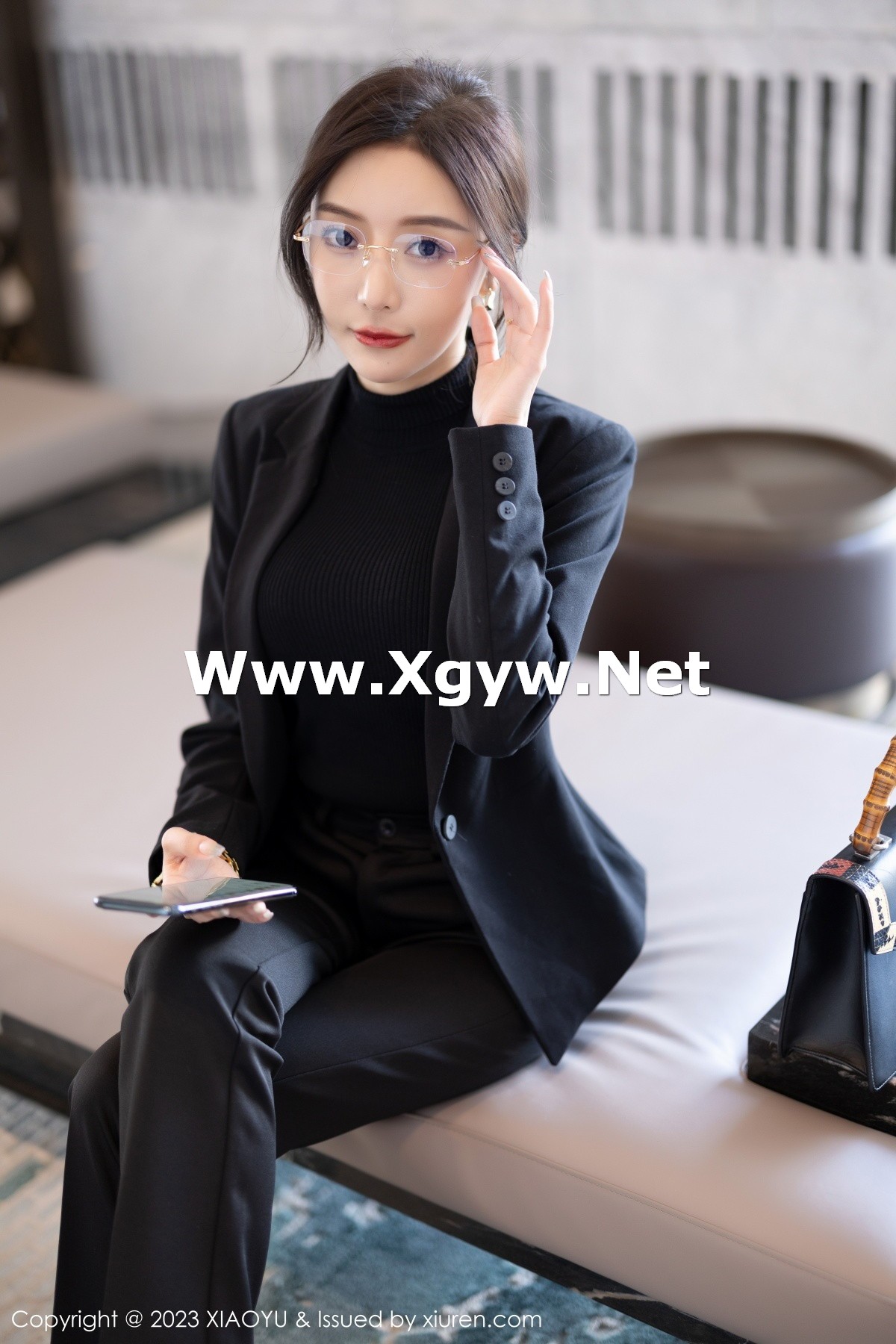 Xgyw.Net_[XiaoYu画语界]Vol.974_女神王馨瑶yanni性感黑色Ol装露黑色蕾丝内衣超薄黑丝诱惑写真93P