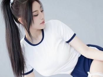 XiuRen第6337期_校花杨晨晨Yome白色收身衣配蓝色短裤秀丰满身材完美骚扰写真86P