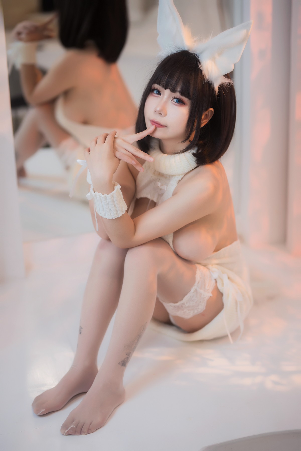 Xgyw.Net_动漫博主末夜787禁忌之恋猫娘主题性感白色针织毛衣缕空秀惹火身材诱惑写真56P