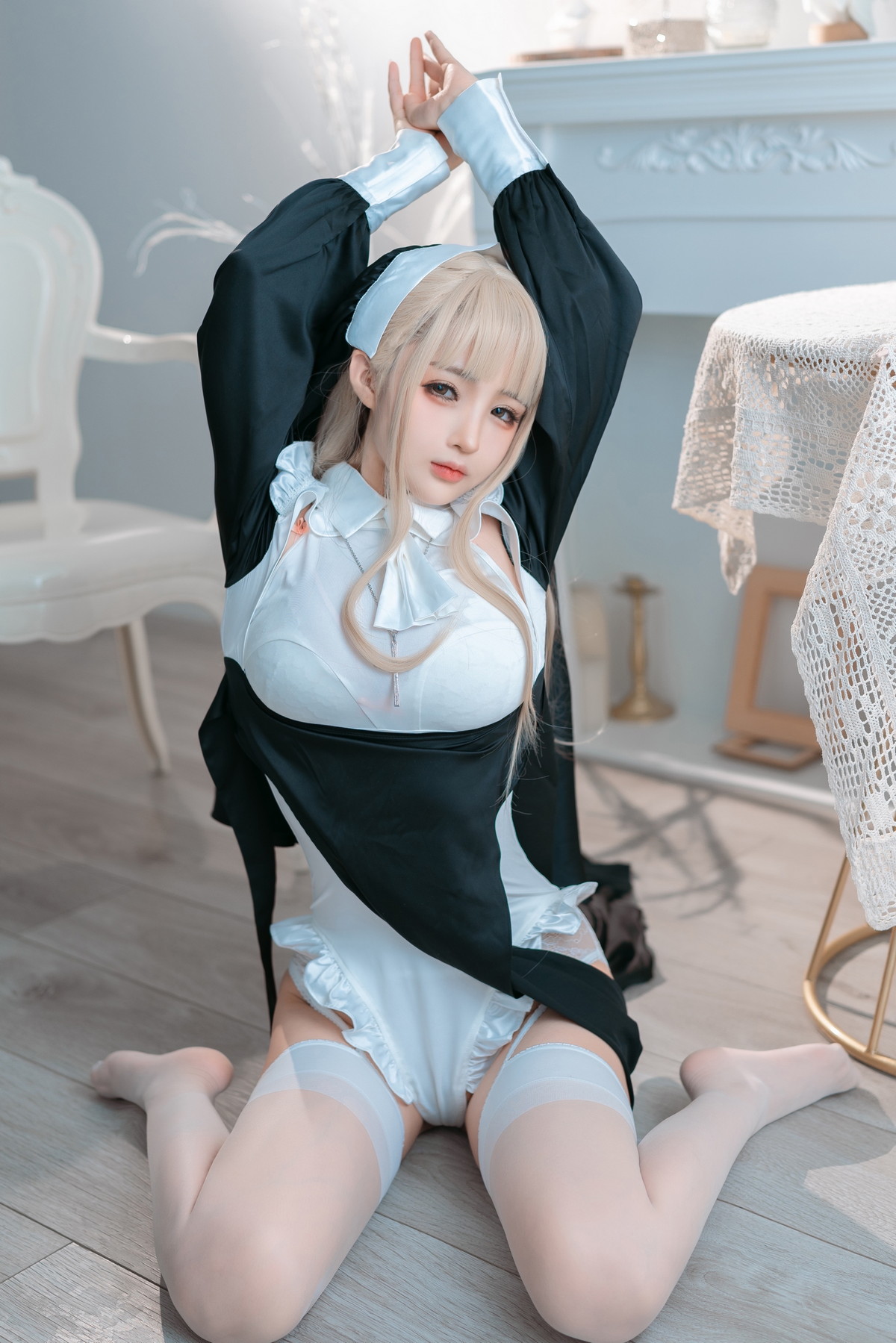 Xgyw.Net_网络美女桜井宁宁修女主题性感白色高叉连体衣配白色蕾丝吊袜秀美腿诱惑写真41P