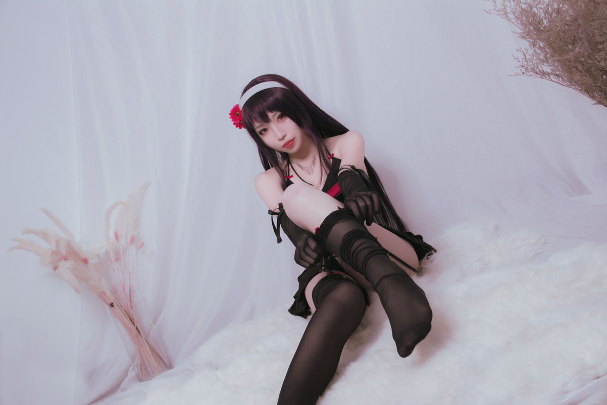 Xgyw.Net_网络美女白易子教主明信片主题黑色系护士服 清爽学生制服秀完美身材诱惑写真56P