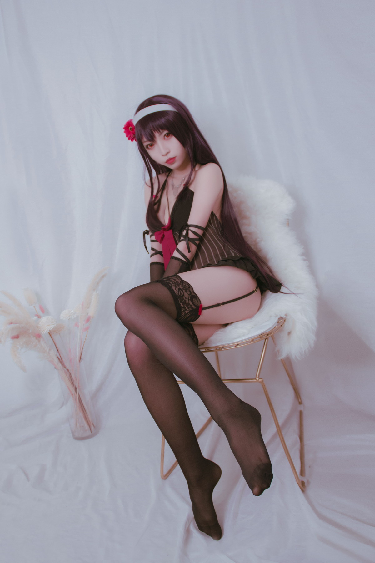 Xgyw.Net_网络美女白易子教主明信片主题黑色系护士服 清爽学生制服秀完美身材诱惑写真56P