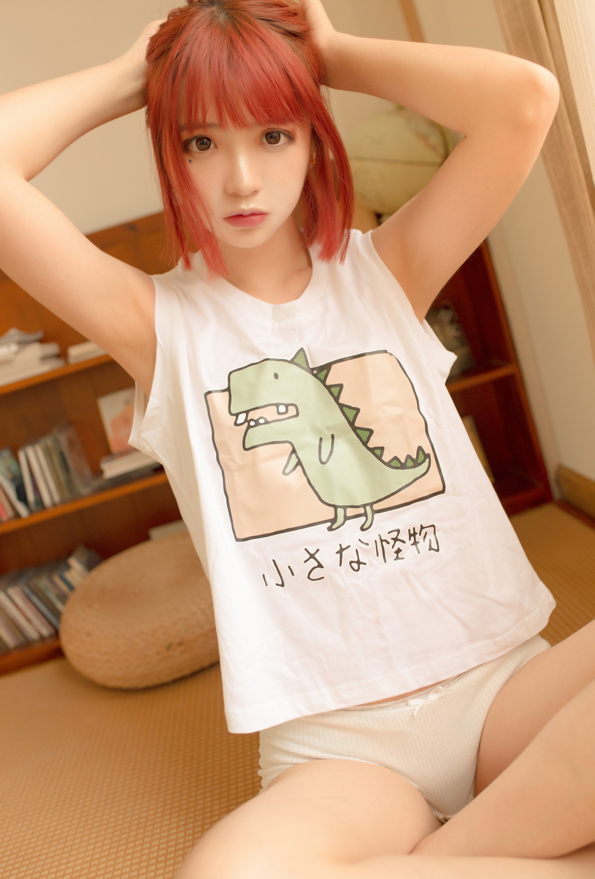 Xgyw.Net_网络美女疯猫ss思绪之夏日和风主题私房性感白色卡通上衣配白色内裤迷人写真32P