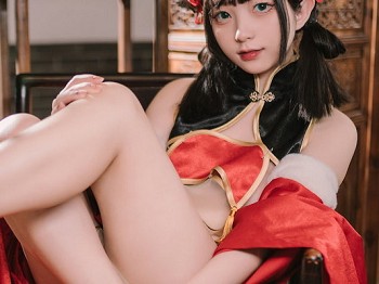 网络青春美女花铃虎团团主题性感红黑色中式服饰露白皙肌肤秀完美身材骚扰写真84P