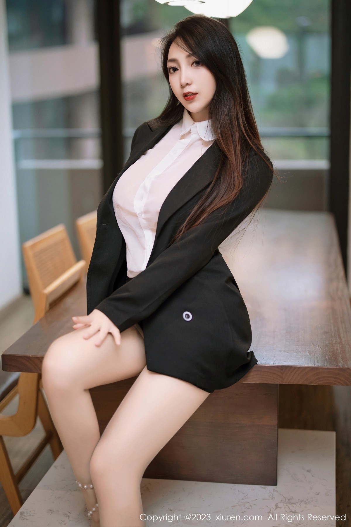 Xgyw.Net_XiuRen第6341期_模特娇喘JC性感薄透白T配黑色短裙露超薄肉丝秀翘臀诱惑写真65P