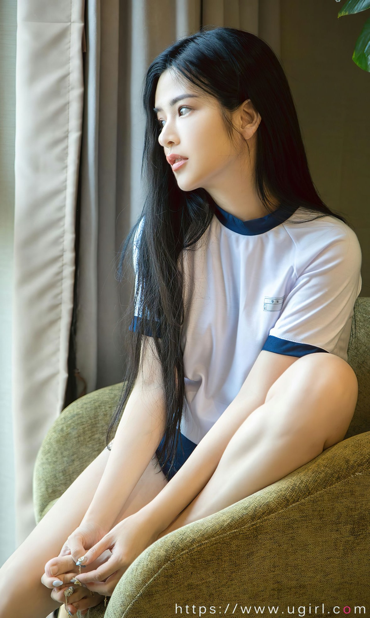 Xgyw.Net_[Ugirls爱尤物]No.2530_模特川上富江居家私房性感白色运动装秀完美身材迷人诱惑写真35P