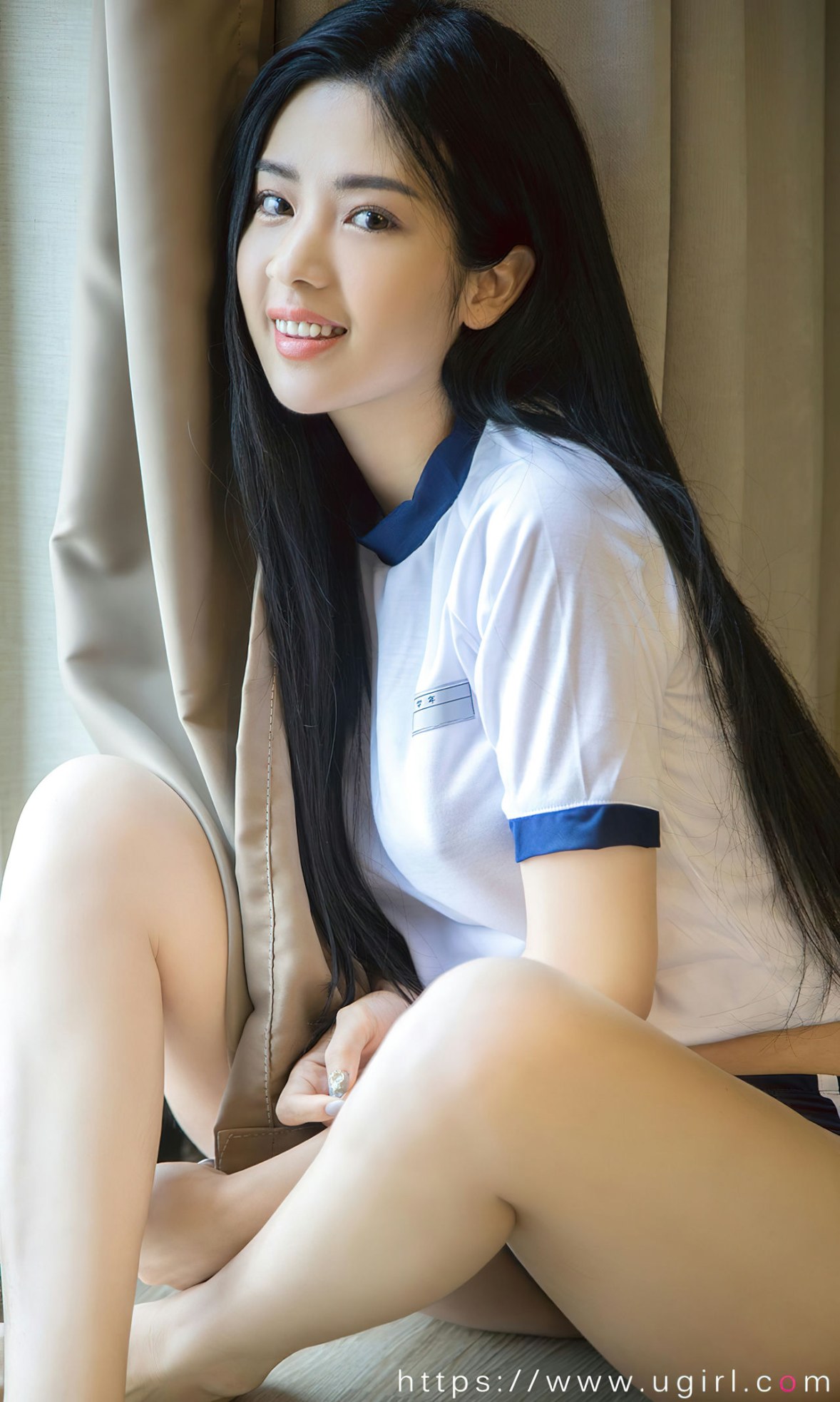 Xgyw.Net_[Ugirls爱尤物]No.2530_模特川上富江居家私房性感白色运动装秀完美身材迷人诱惑写真35P