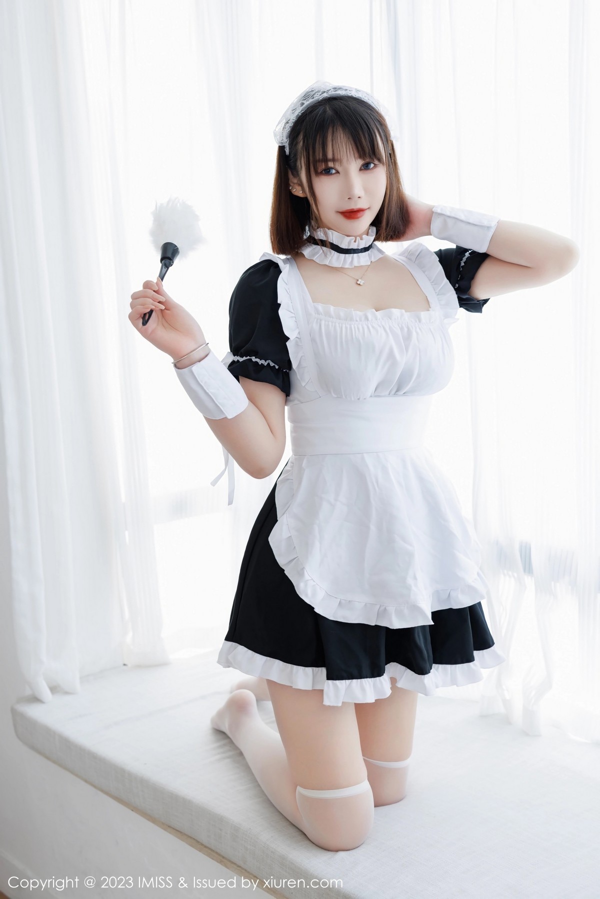 Xgyw.Net_[IMISS爱蜜社]Vol.720_模特Evon陈赞之黑白女仆装露性感黑色内衣秀凹凸身材诱惑写真39P