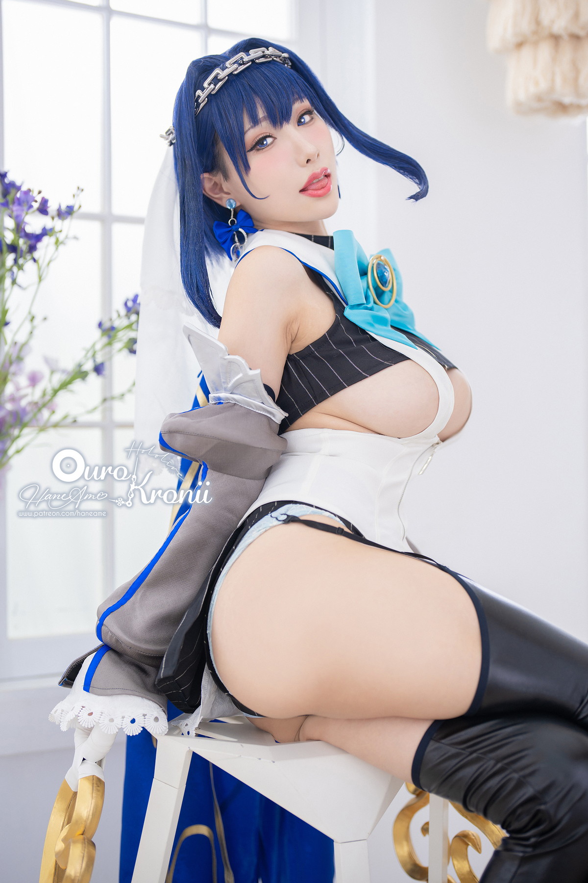 Xgyw.Net_Coser美女雨波_HaneAme-Hololive Kronii主题性感低胸服饰秀完美身材诱惑写真54P