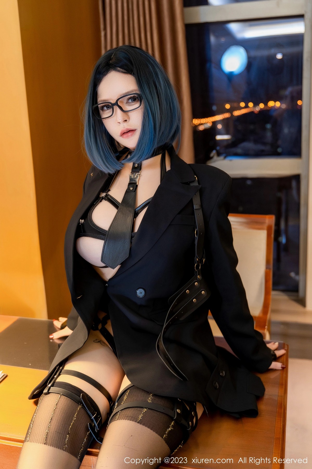 Xgyw.Net_XiuRen第6340期_大美妞伊丽莎有点白性感黑色带子情趣服饰秀惹火身材诱惑写真62P