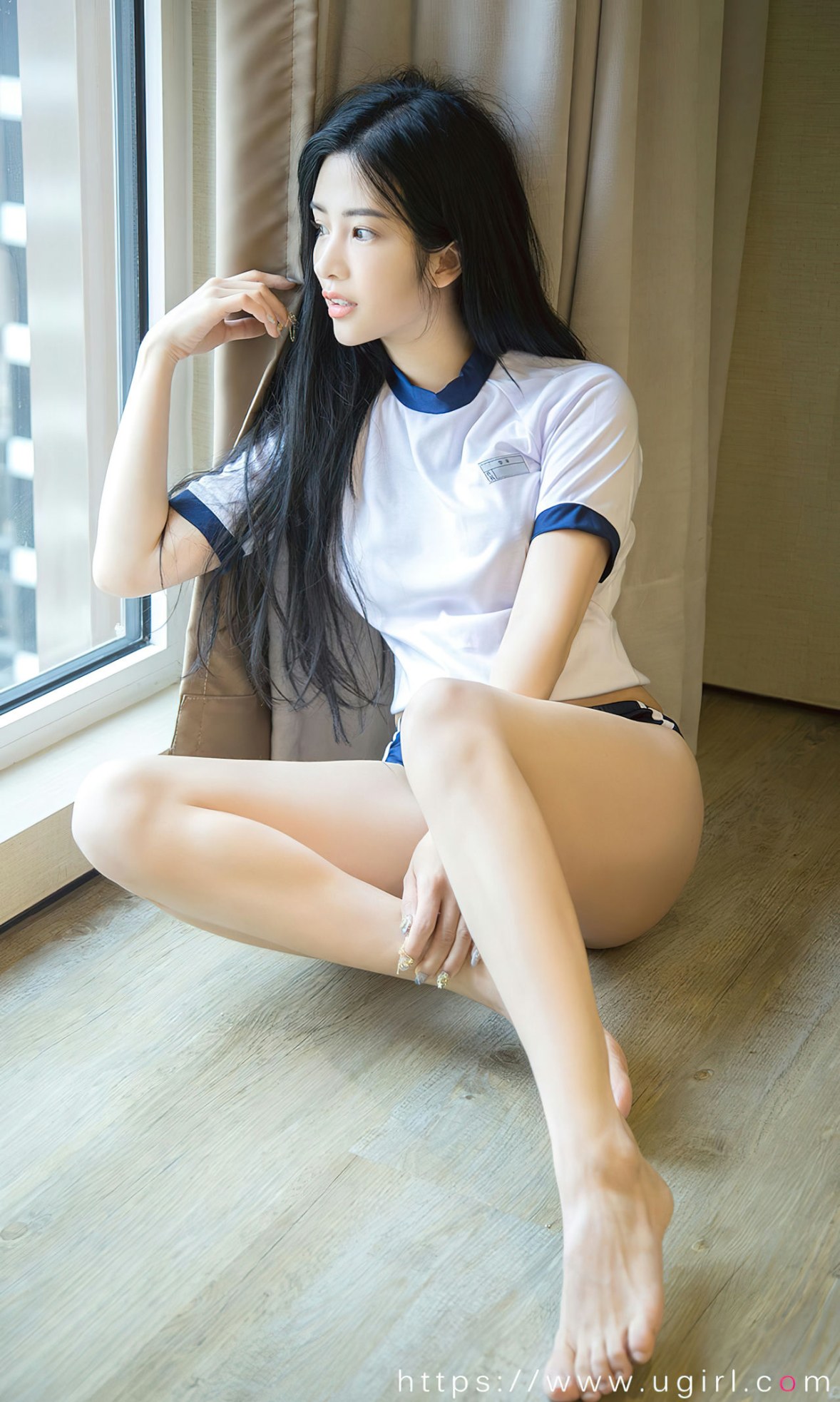 Xgyw.Net_[Ugirls爱尤物]No.2530_模特川上富江居家私房性感白色运动装秀完美身材迷人诱惑写真35P