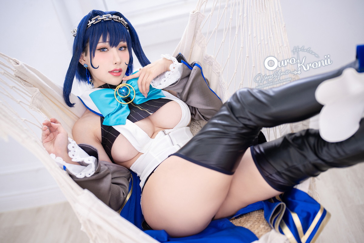 Xgyw.Net_Coser美女雨波_HaneAme-Hololive Kronii主题性感低胸服饰秀完美身材诱惑写真54P