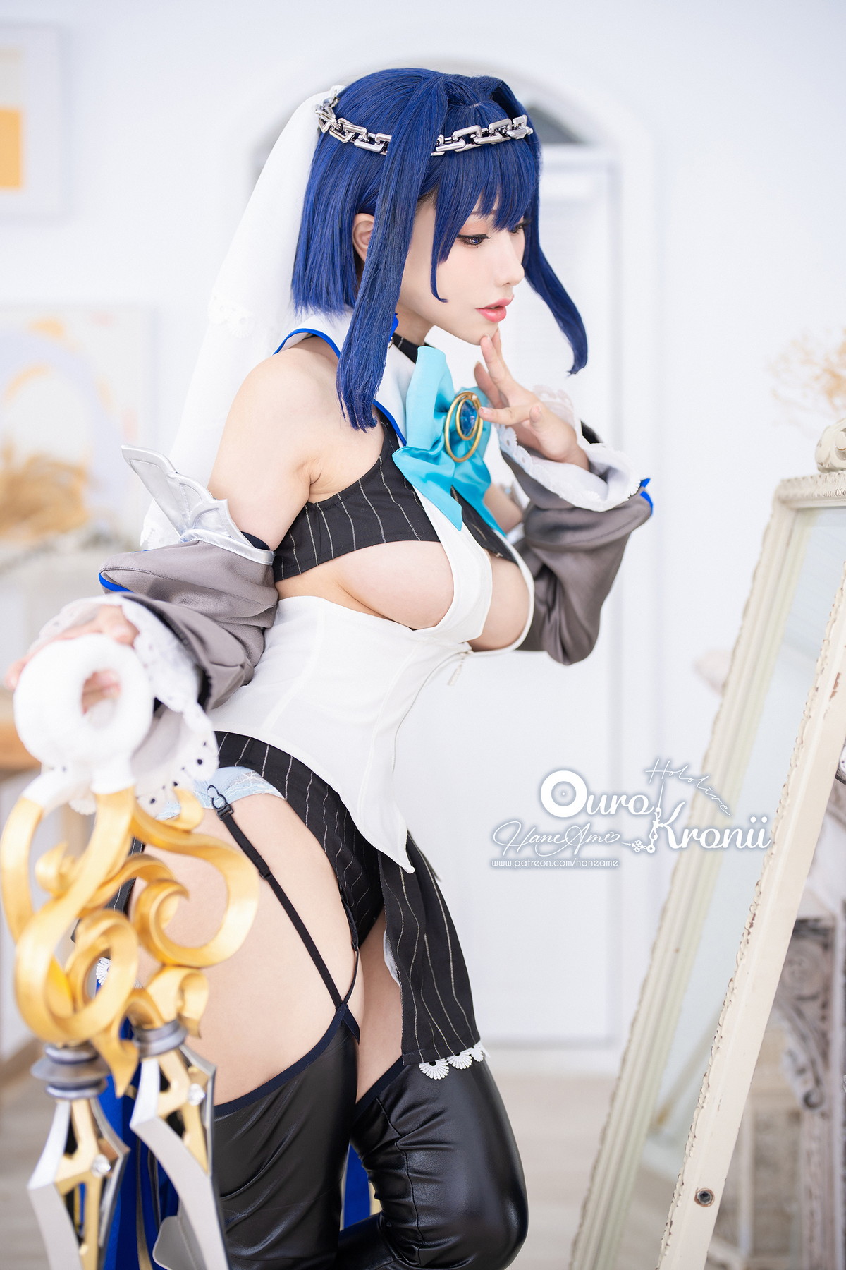 Xgyw.Net_Coser美女雨波_HaneAme-Hololive Kronii主题性感低胸服饰秀完美身材诱惑写真54P