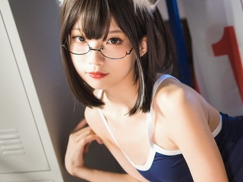 Coser青春美女狐玖玖死库水主题私人狐狸耳装扮性感死库水秀苗条身材迷人写真47P