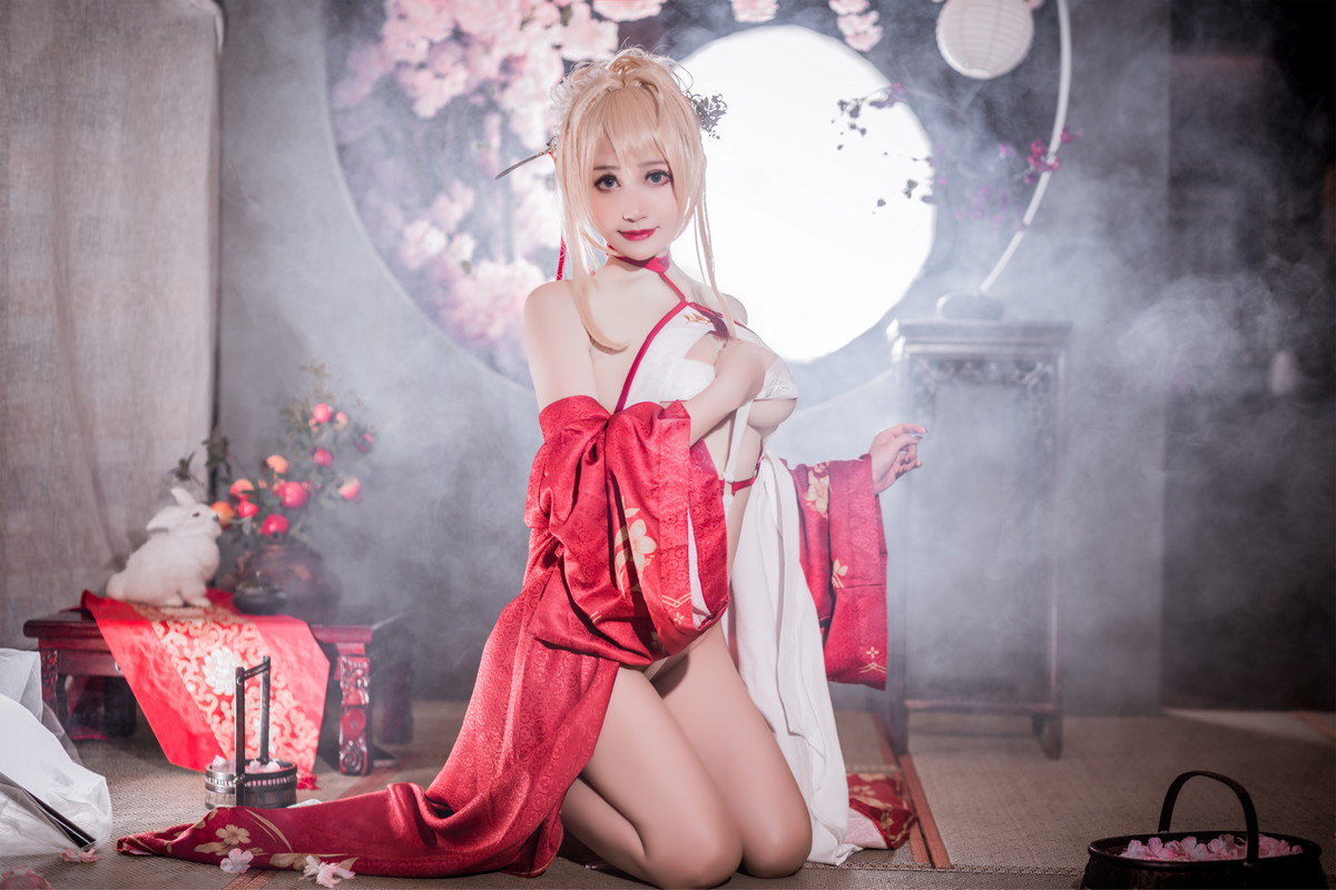 Xgyw.Net_网络美女木之本果花容主题性感蓝色旗袍装 白色情趣内衣秀惹火身材诱惑写真77P