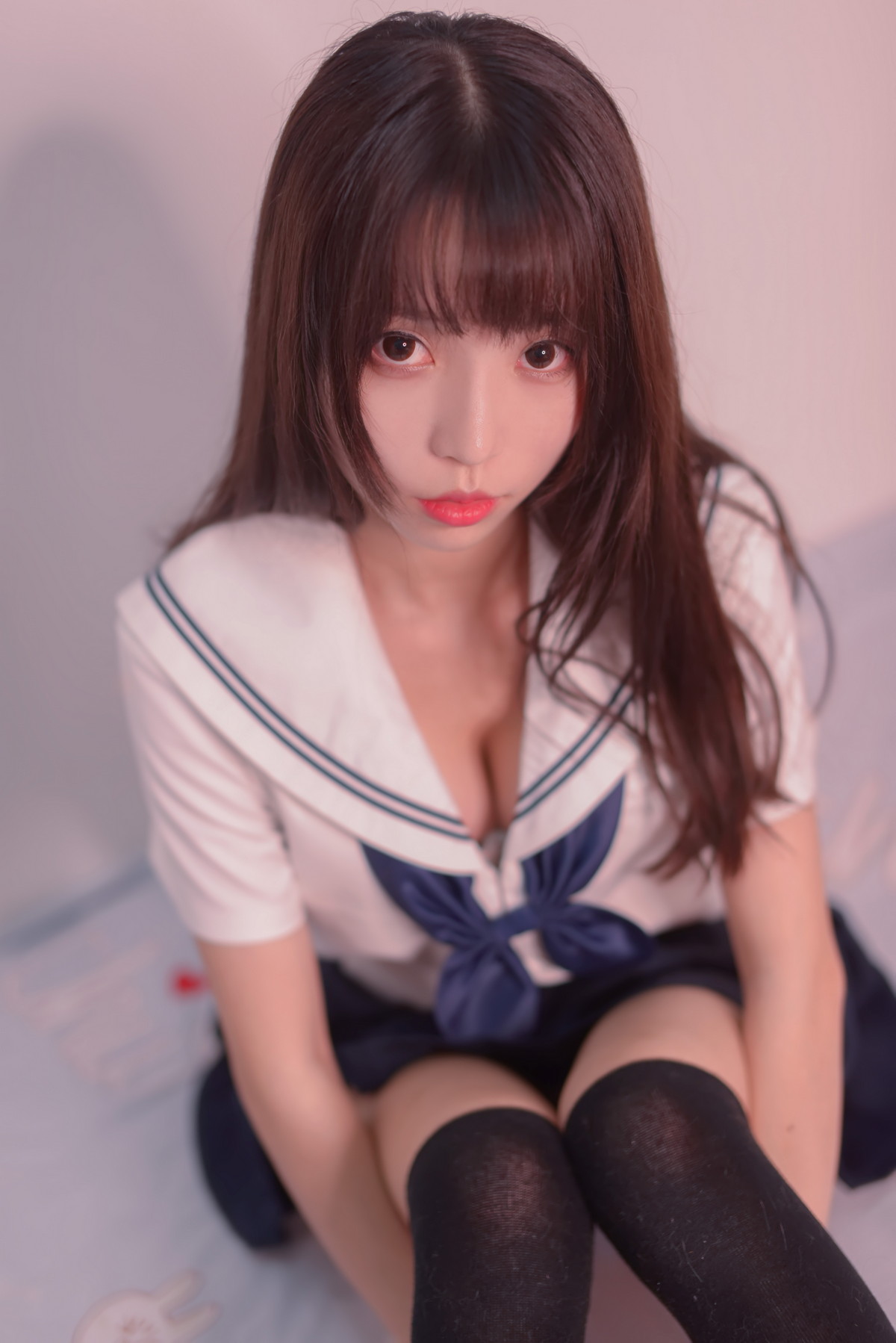 Xgyw.Net_网络美女白易子教主明信片主题黑色系护士服 清爽学生制服秀完美身材诱惑写真56P