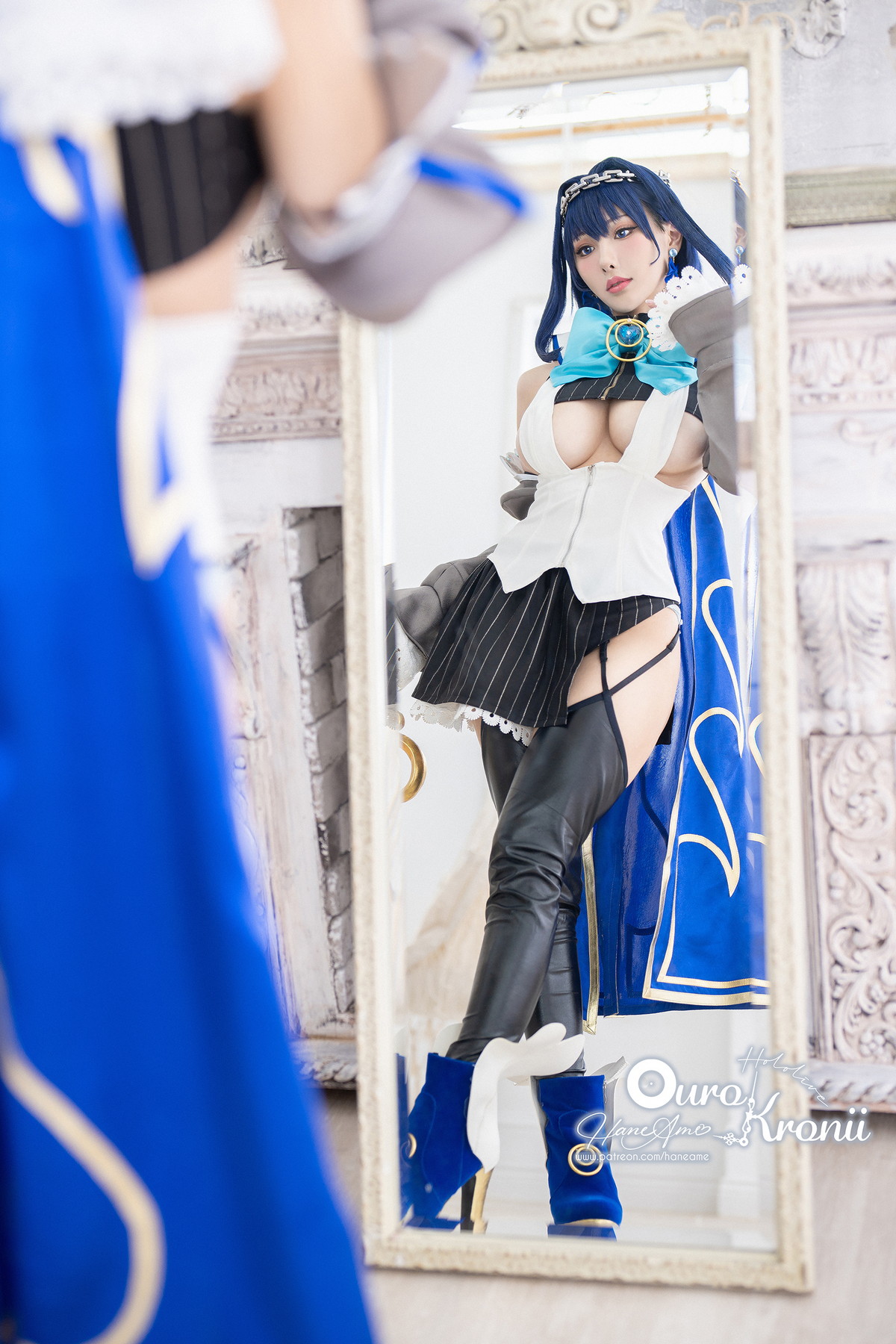 Xgyw.Net_Coser美女雨波_HaneAme-Hololive Kronii主题性感低胸服饰秀完美身材诱惑写真54P
