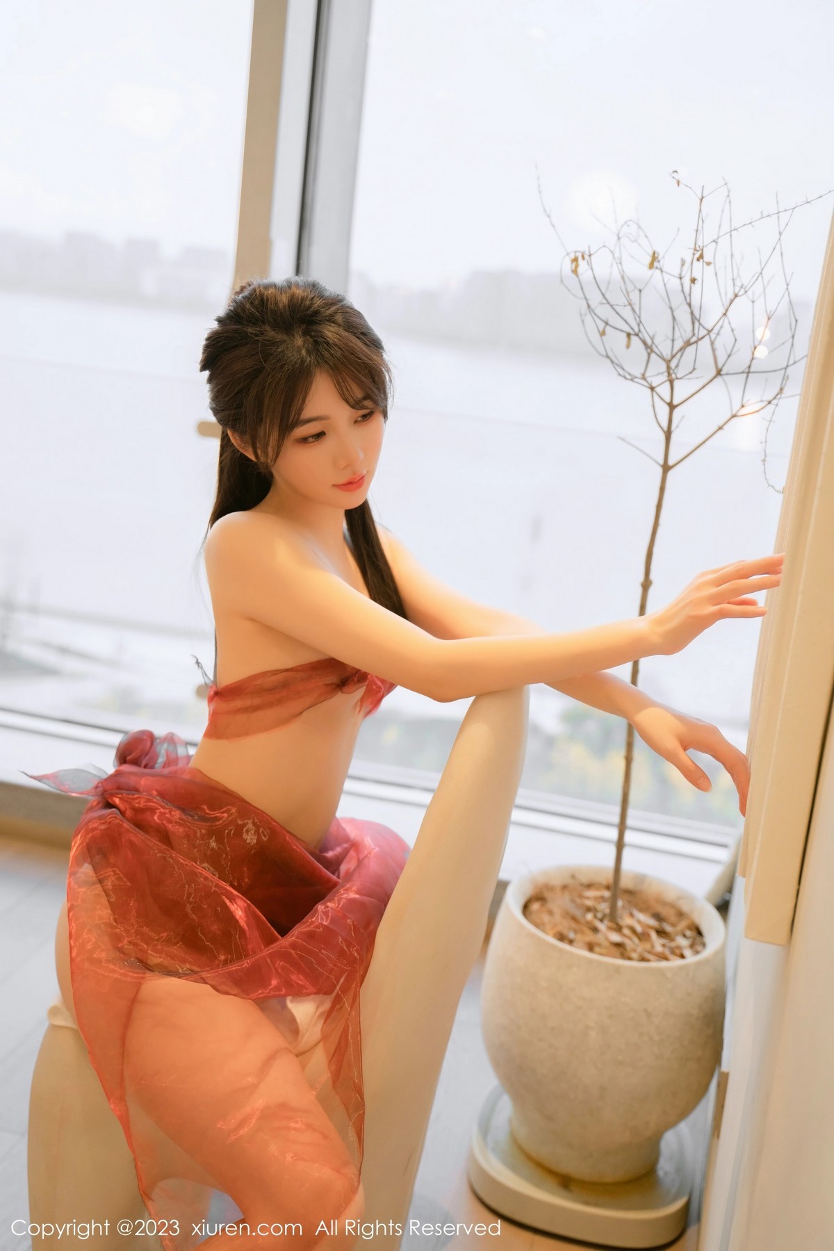 Xgyw.Net_XiuRen第6348期_模特婠婠么私房性感红色轻透薄纱服饰秀绝美身材迷人诱惑写真68P
