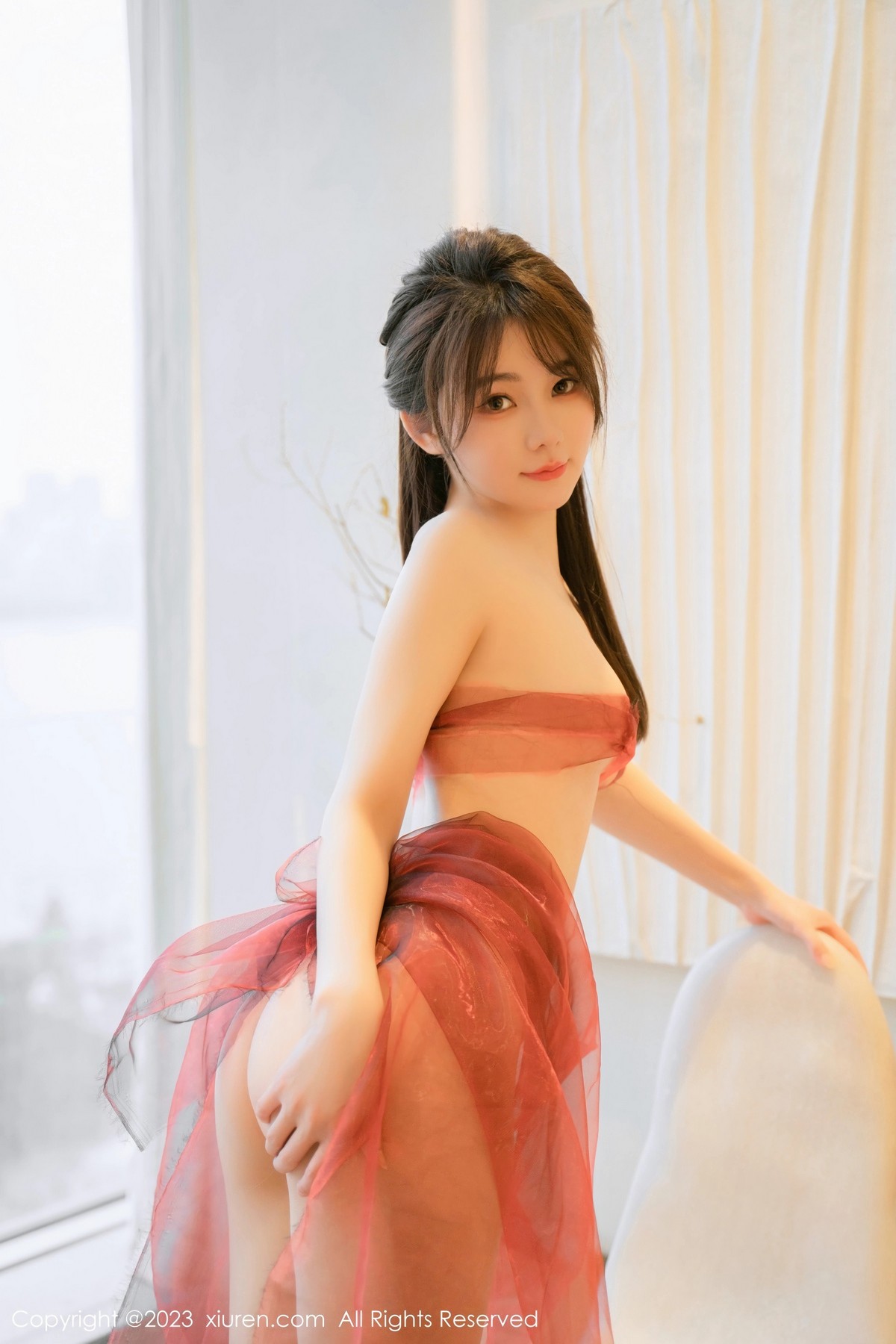 Xgyw.Net_XiuRen第6348期_模特婠婠么私房性感红色轻透薄纱服饰秀绝美身材迷人诱惑写真68P