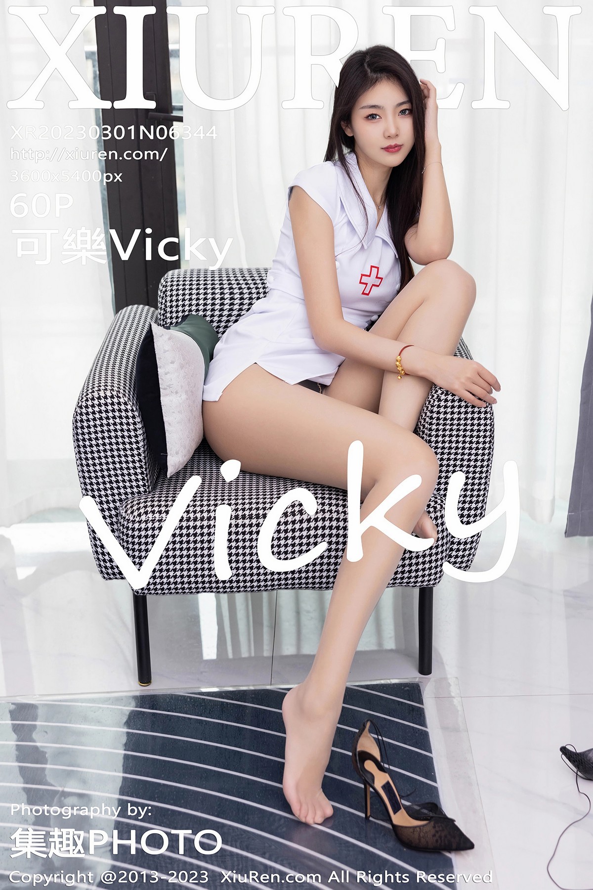 Xgyw.Net_XiuRen第6344期_模特可乐Vicky黑色露肩连衣短裙配超薄黑丝秀翘臀美腿诱惑写真60P