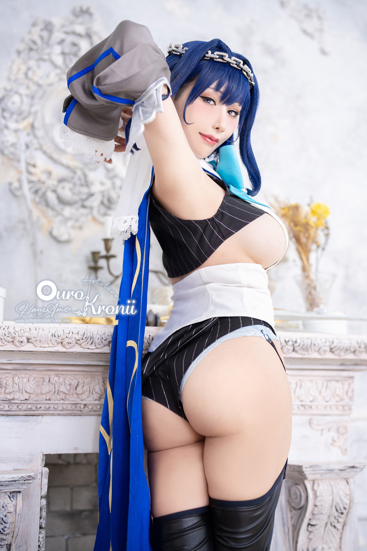 Xgyw.Net_Coser美女雨波_HaneAme-Hololive Kronii主题性感低胸服饰秀完美身材诱惑写真54P