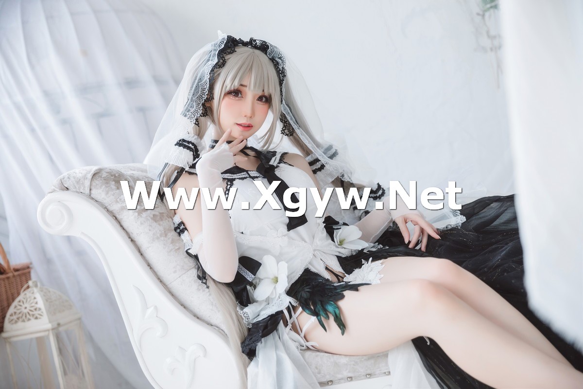 Xgyw.Net_网络美女焖焖碳可畏礼服主题私房性感白色礼服秀白嫩肌肤修长美腿诱惑写真33P