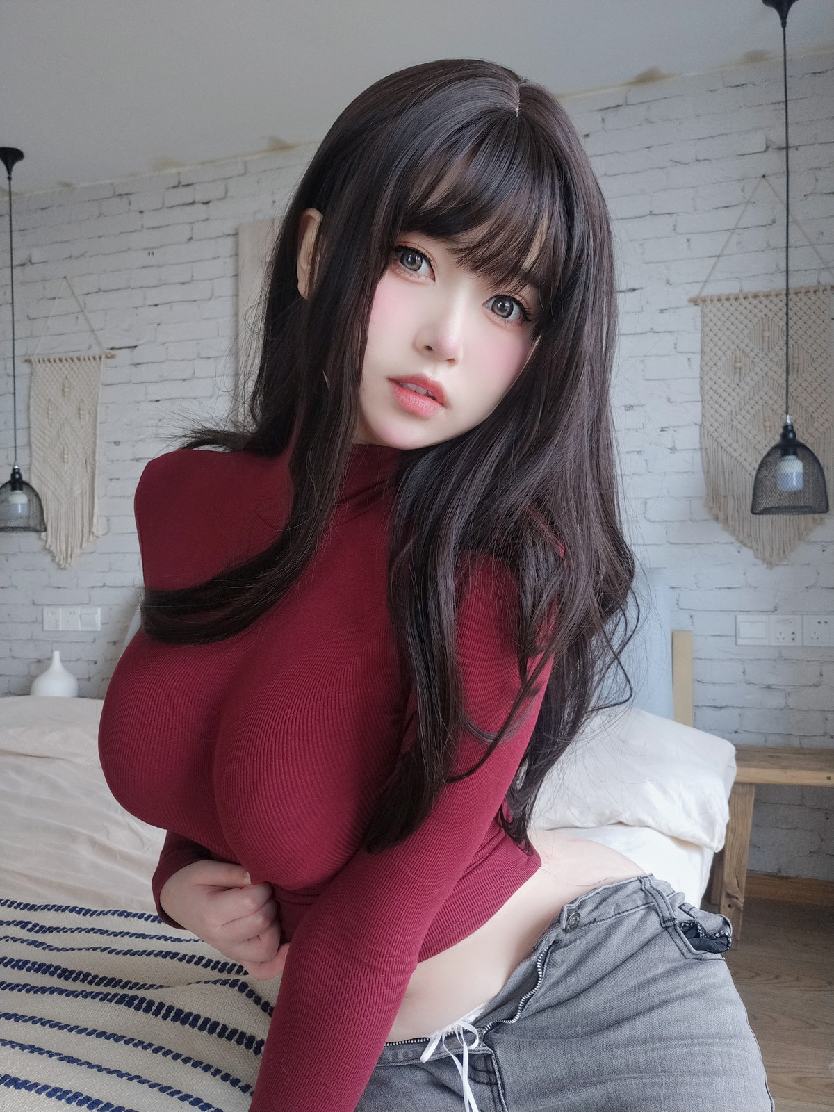 Xgyw.Net_Coser妹子女主K红色毛衣丰满妹妹主题红色毛衣配牛仔裤半脱秀豪乳翘臀诱惑写真103P