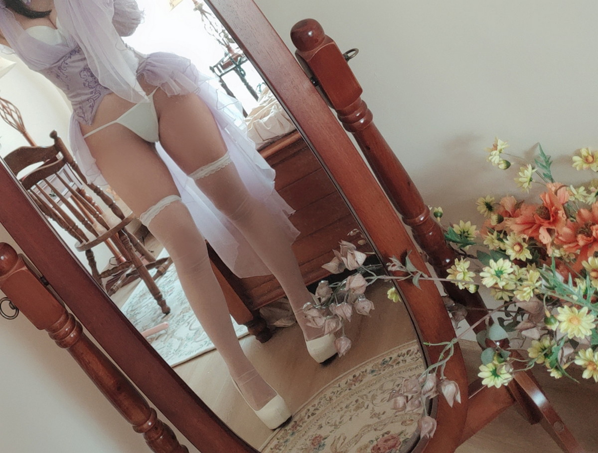 Xgyw.Net_Cosplay美女日奈娇睡美人自拍主题性感薄纱睡裙下白色内衣秀完美身材诱惑写真44P