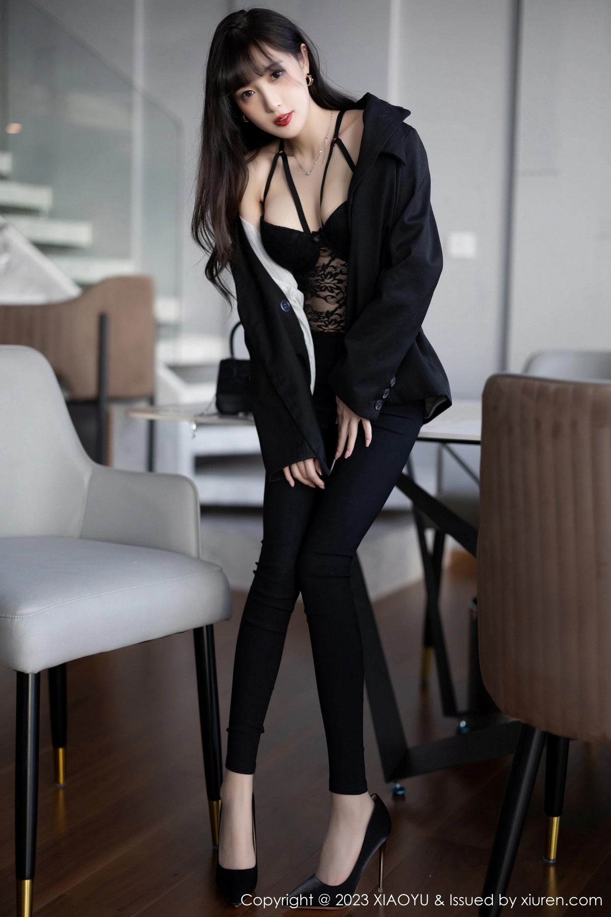 Xgyw.Net_[XiaoYu画语界]Vol.981_模特林星阑性感黑色连体蕾丝内衣配原色丝袜秀曼妙身姿诱惑写真87P