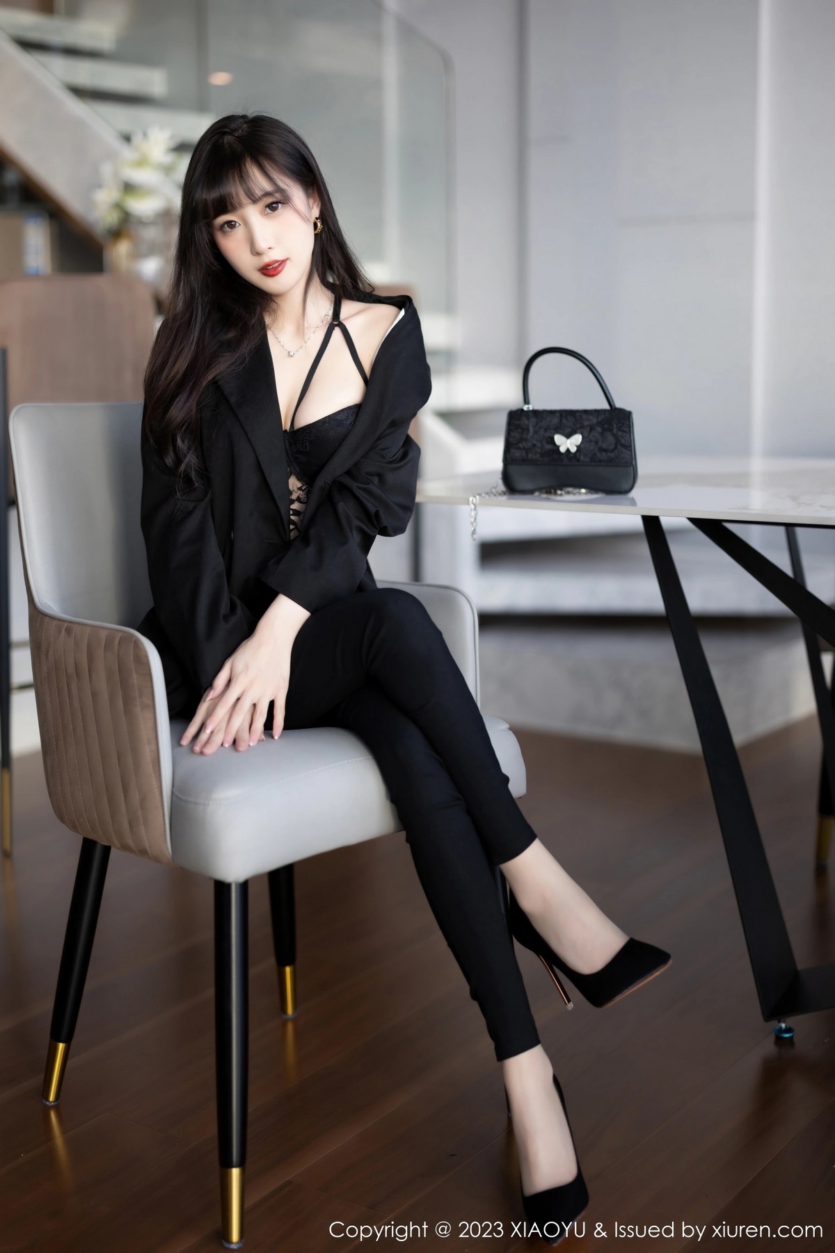 Xgyw.Net_[XiaoYu画语界]Vol.981_模特林星阑性感黑色连体蕾丝内衣配原色丝袜秀曼妙身姿诱惑写真87P