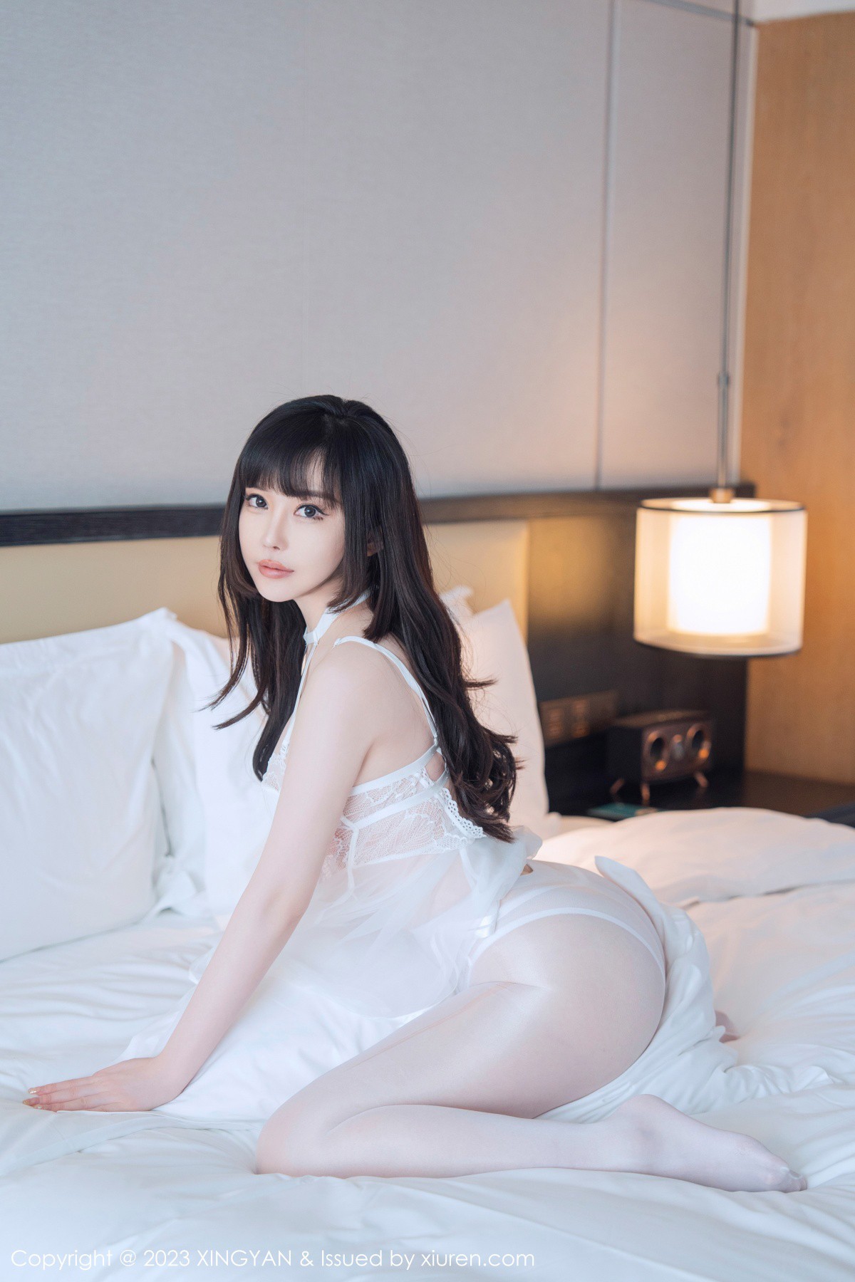 Xgyw.Net_[XINGYAN星颜社]VOL.179_模特焦糖可可私房床上白色网纱情趣服饰配白丝袜撩人诱惑写真50P