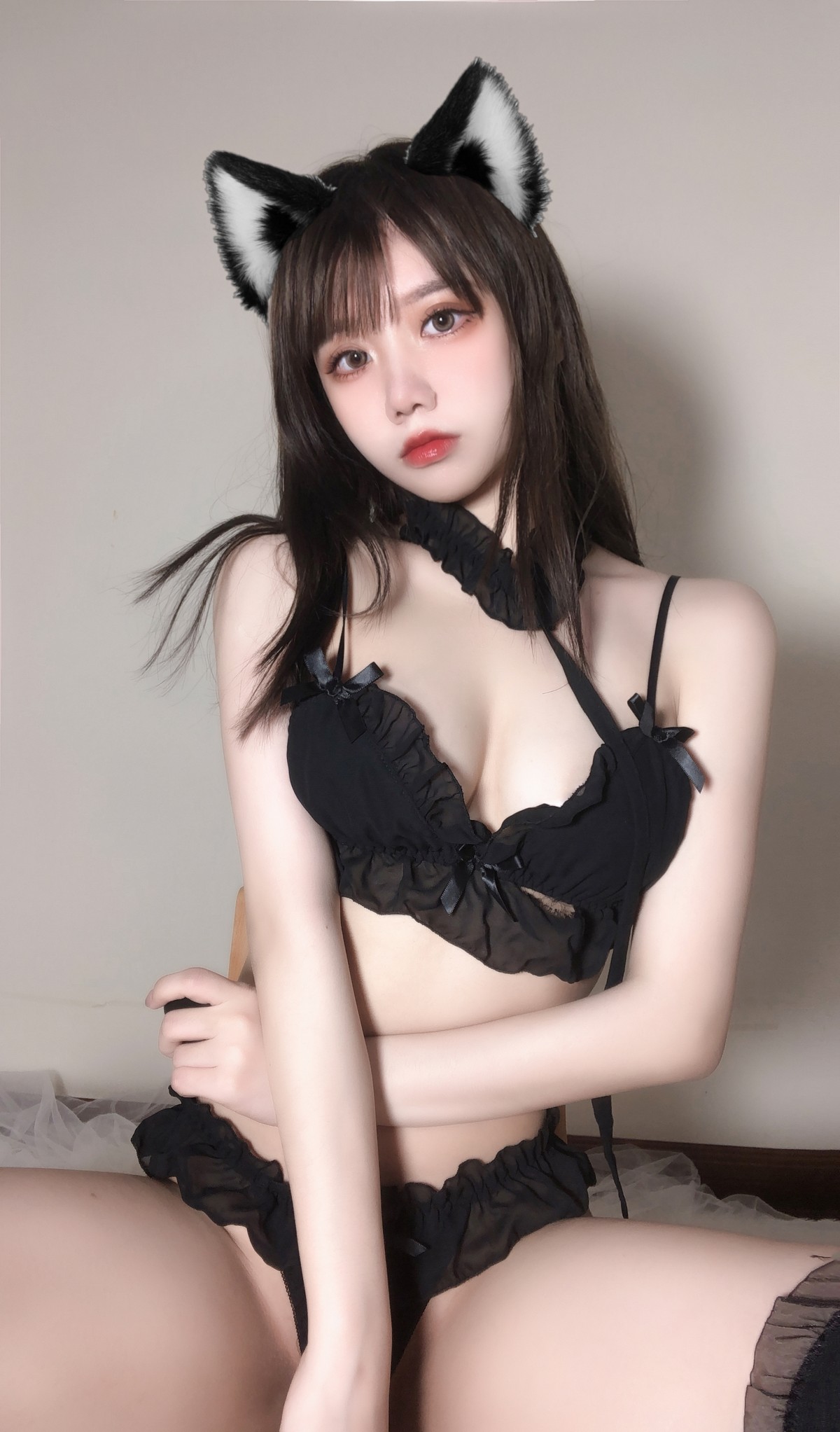 Xgyw.Net_动漫博主果咩酱修狗主题私房性感黑色薄纱内衣配黑丝袜秀完美身材诱惑写真30P