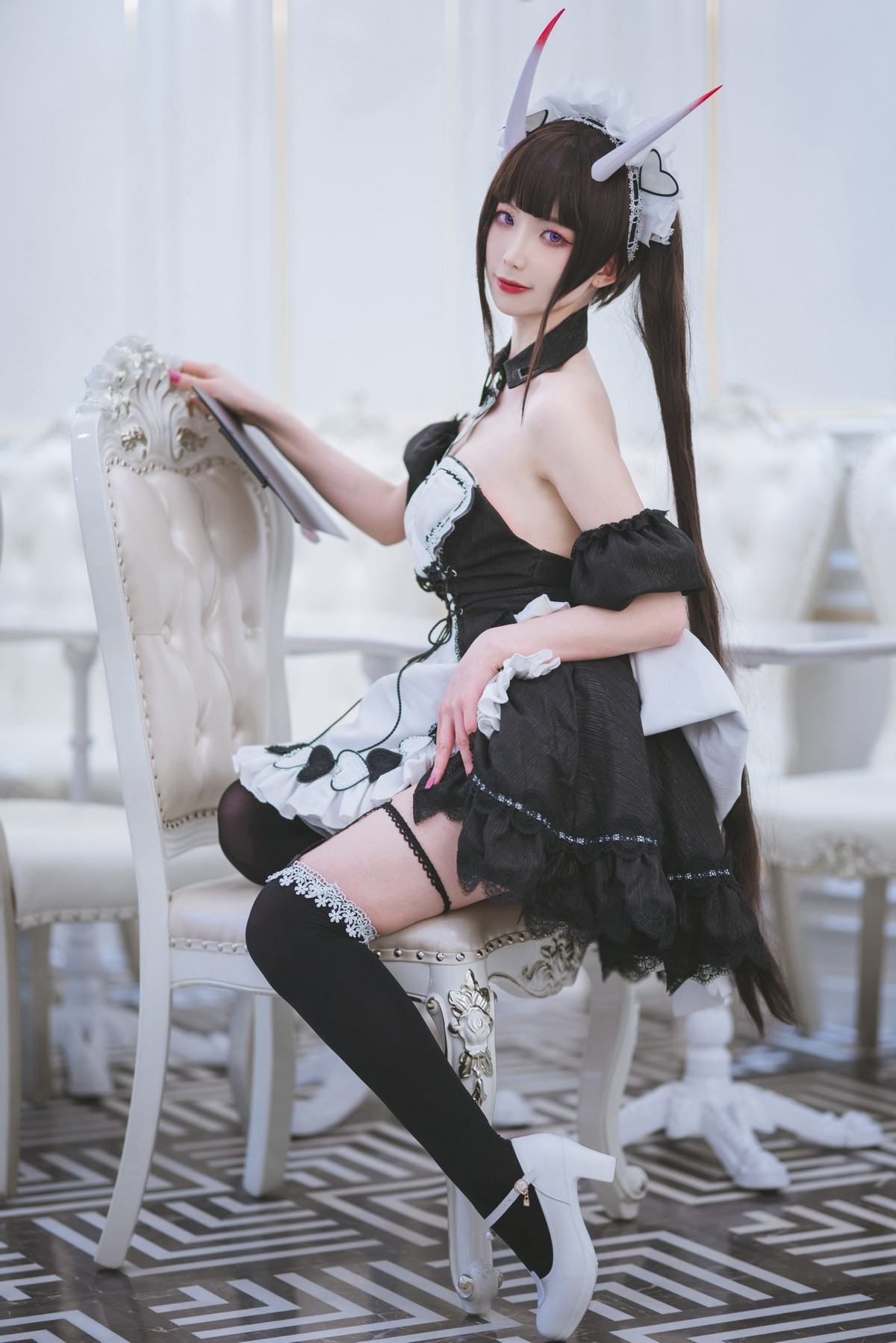 Xgyw.Net_动漫博主封疆疆v能代女仆主题私房性感女仆装配黑丝袜秀白嫩肌肤完美诱惑写真36P