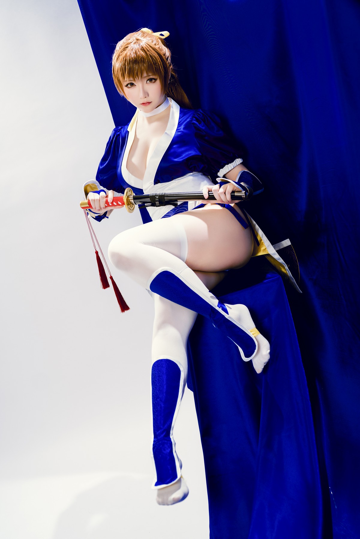 Xgyw.Net_Coser小姐姐星之迟迟死或生霞主题性感高开美女武士装露浑圆翘臀诱惑写真62P