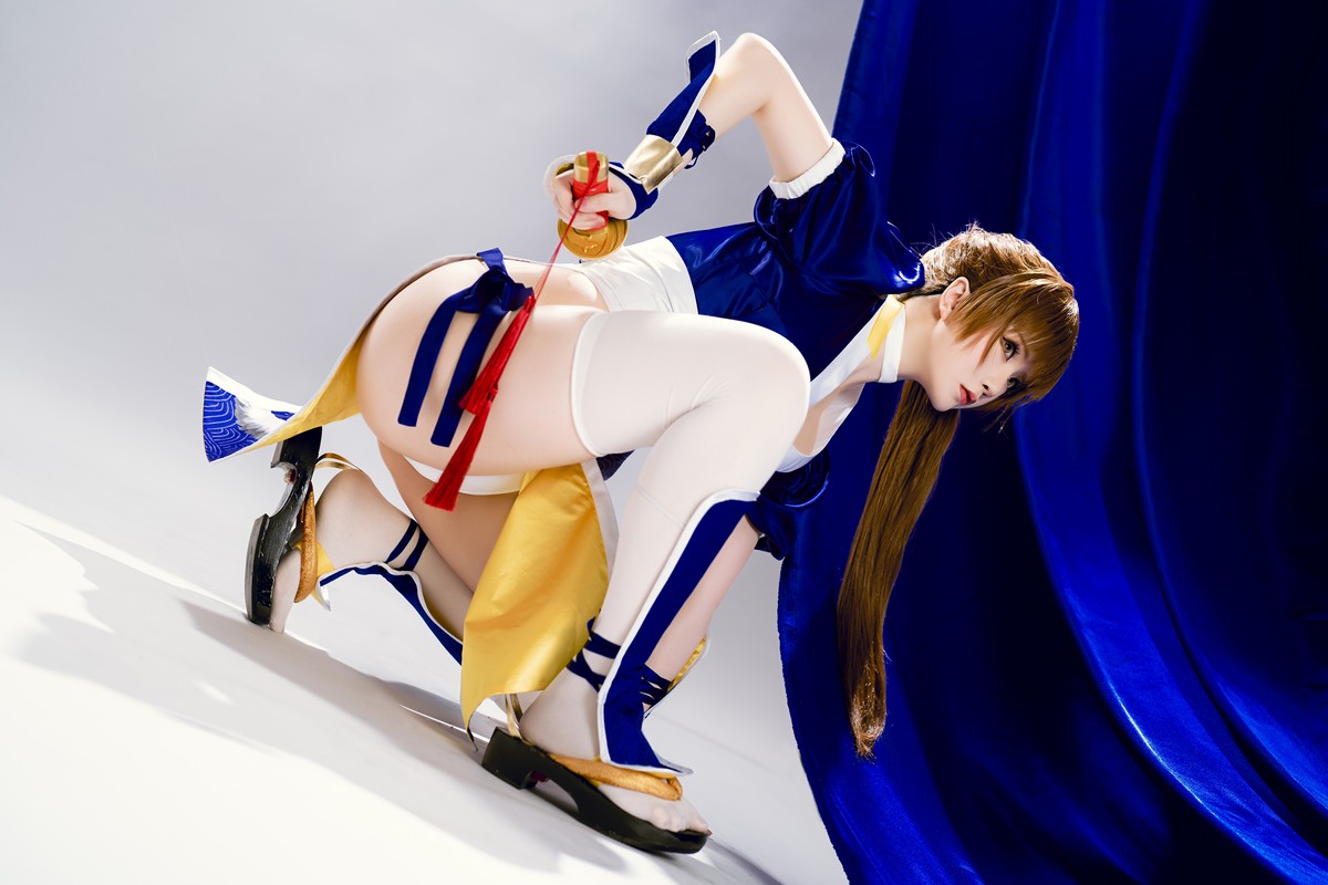 Xgyw.Net_Coser小姐姐星之迟迟死或生霞主题性感高开美女武士装露浑圆翘臀诱惑写真62P