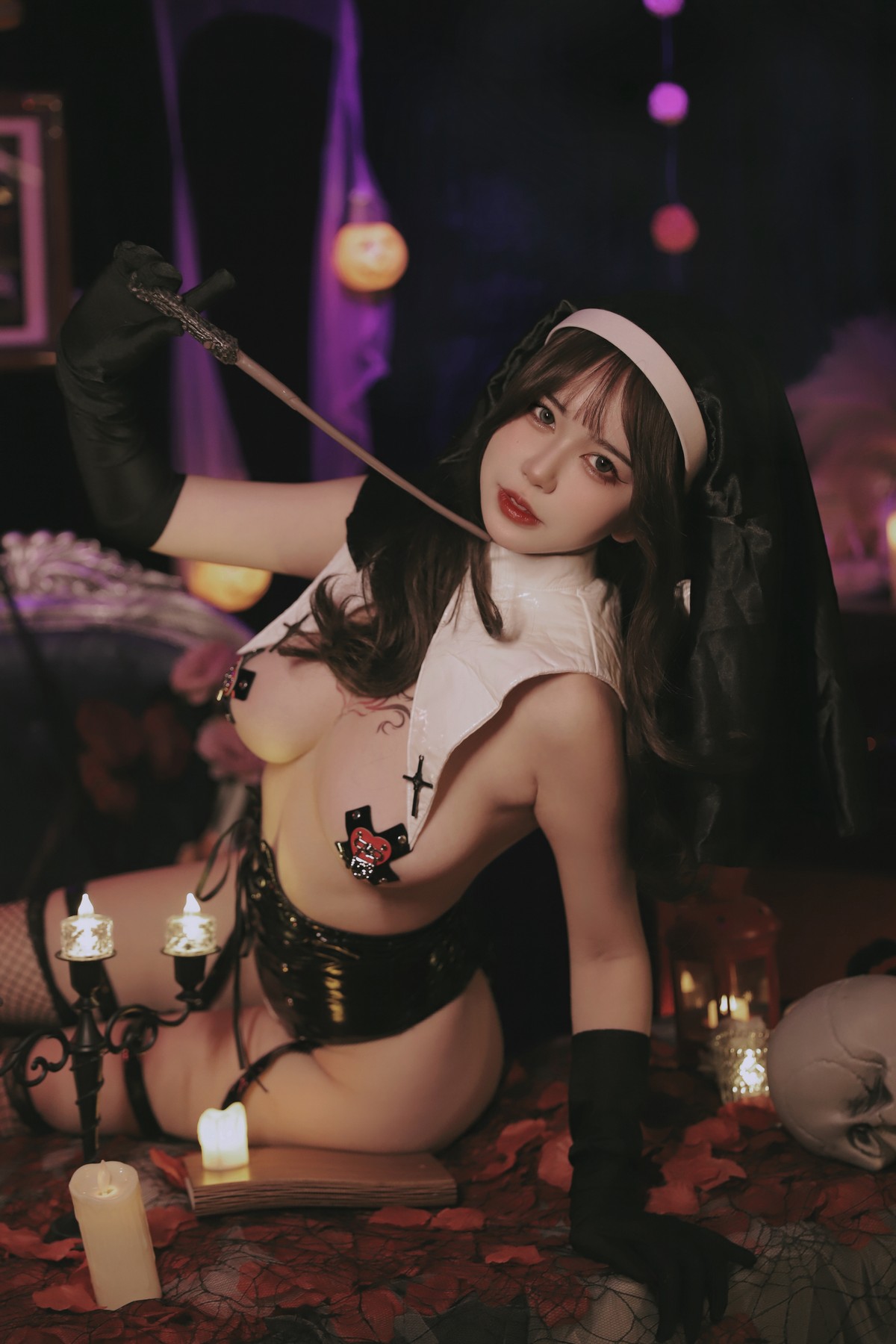 Xgyw.Net_动漫博主Tina很妖孽呀万圣修女主题私房半脱露豪乳胶带遮点惹火诱惑写真72P