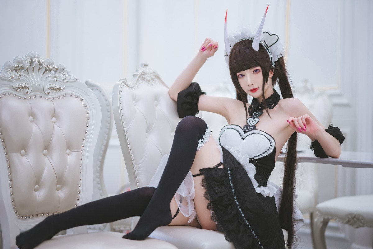 Xgyw.Net_动漫博主封疆疆v能代女仆主题私房性感女仆装配黑丝袜秀白嫩肌肤完美诱惑写真36P