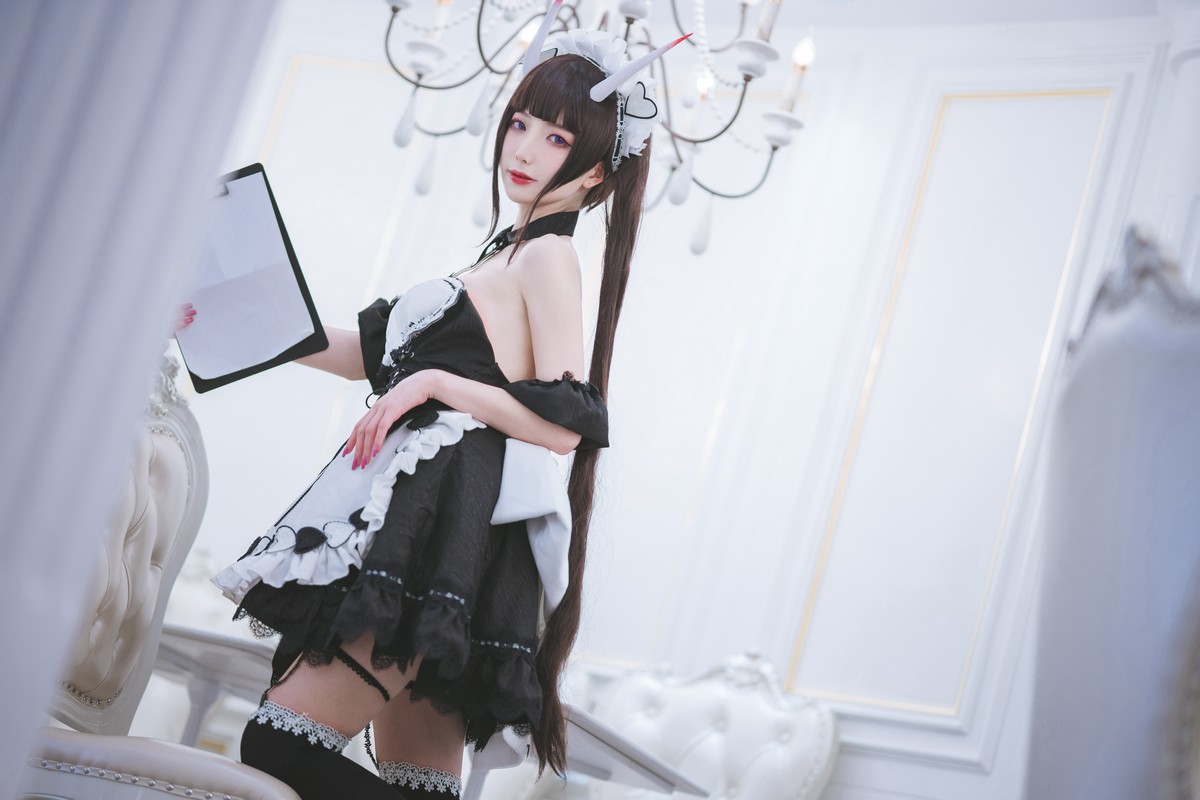 Xgyw.Net_动漫博主封疆疆v能代女仆主题私房性感女仆装配黑丝袜秀白嫩肌肤完美诱惑写真36P