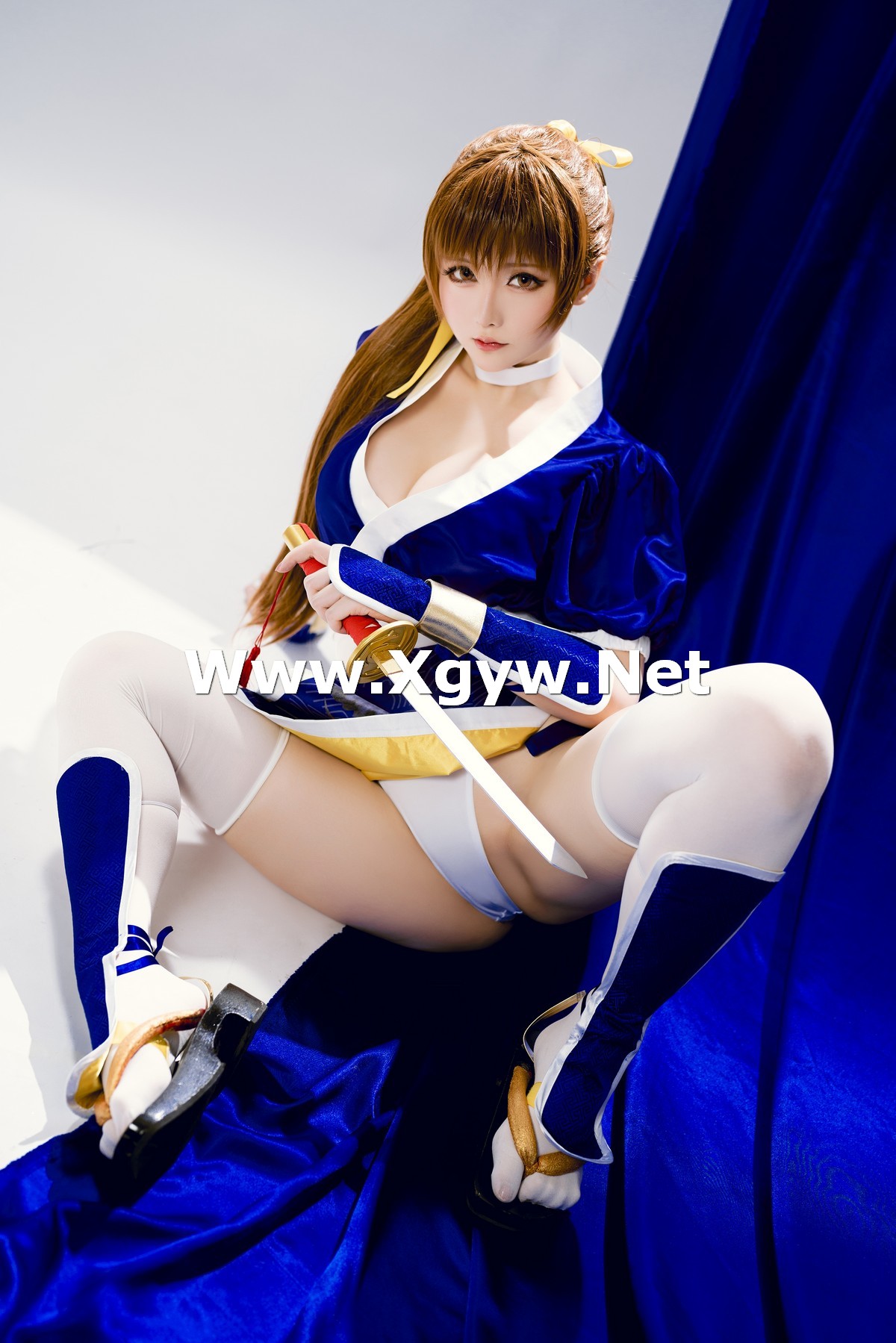 Xgyw.Net_Coser小姐姐星之迟迟死或生霞主题性感高开美女武士装露浑圆翘臀诱惑写真62P