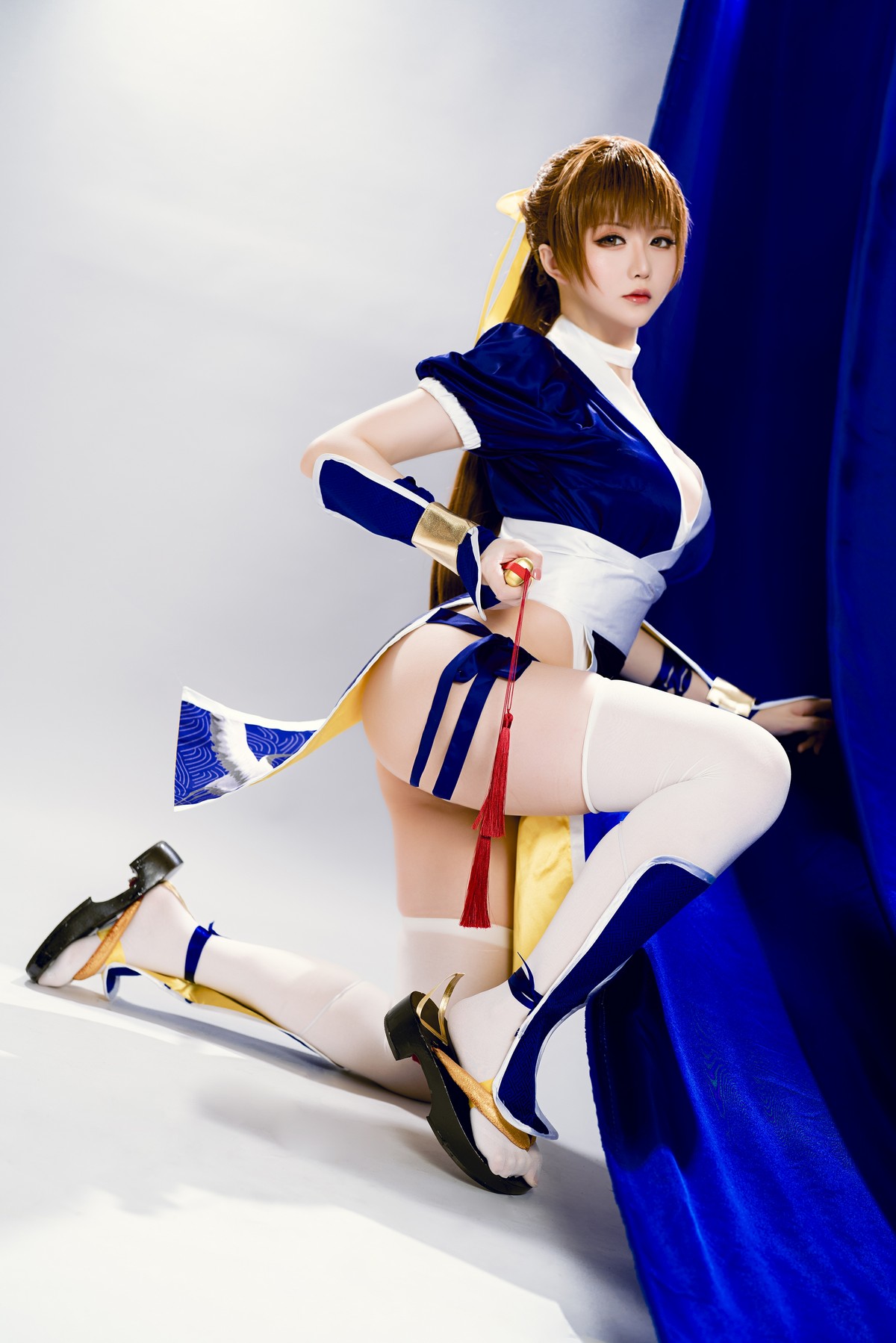 Xgyw.Net_Coser小姐姐星之迟迟死或生霞主题性感高开美女武士装露浑圆翘臀诱惑写真62P