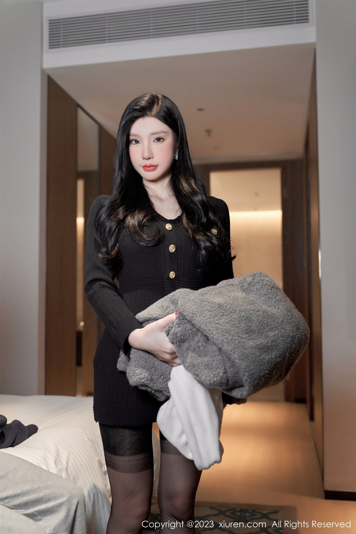 Xgyw.Net_XiuRen第6401期_女神周于希Sally暗恋的味道主题性感豹纹内衣秀惹火身材诱惑写真71P
