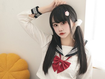 微博小小妹妹嗷呜酱水手服主题双马尾辫小小妹妹性感工作服配白丝吊袜秀美腿迷人写真48P