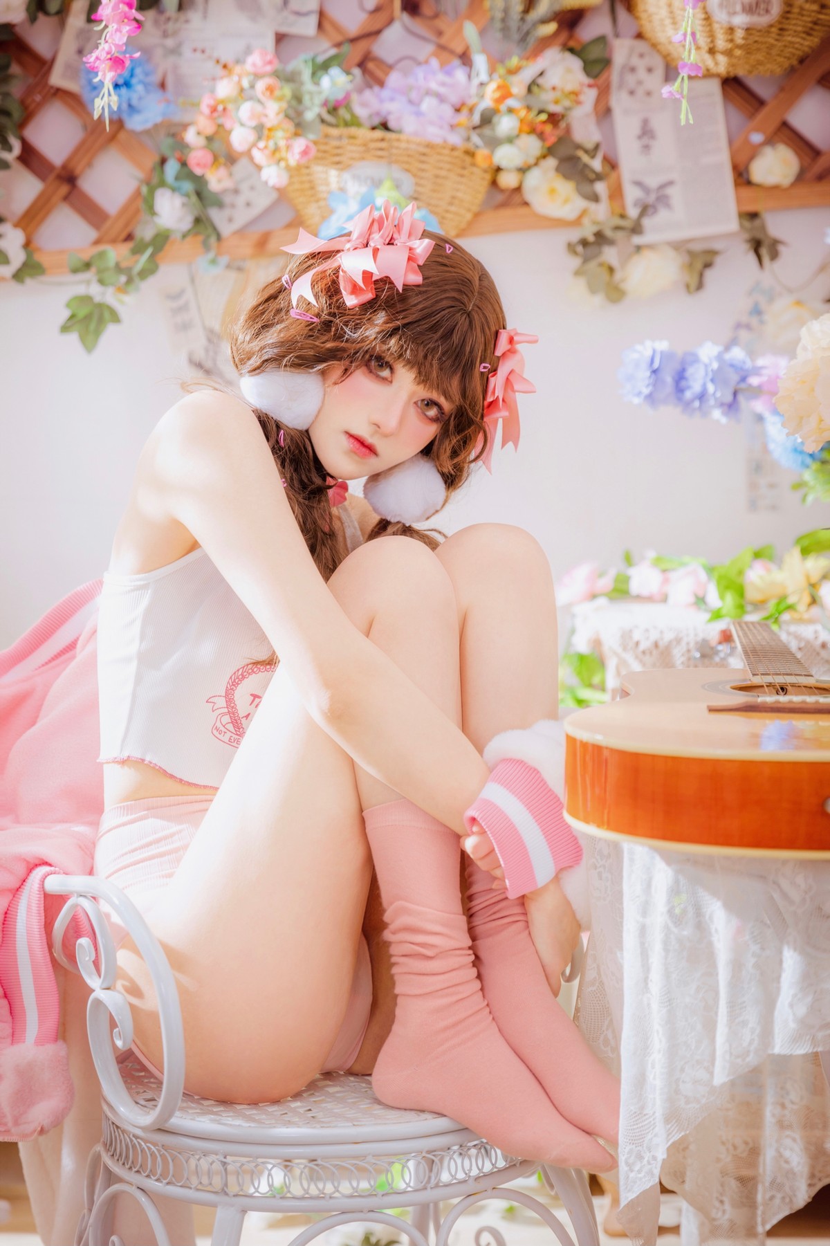 Xgyw.Net_动漫博主南桃Momoko少女吉他与蝴蝶结主题性感红色上衣配红色短裤诱惑写真28P