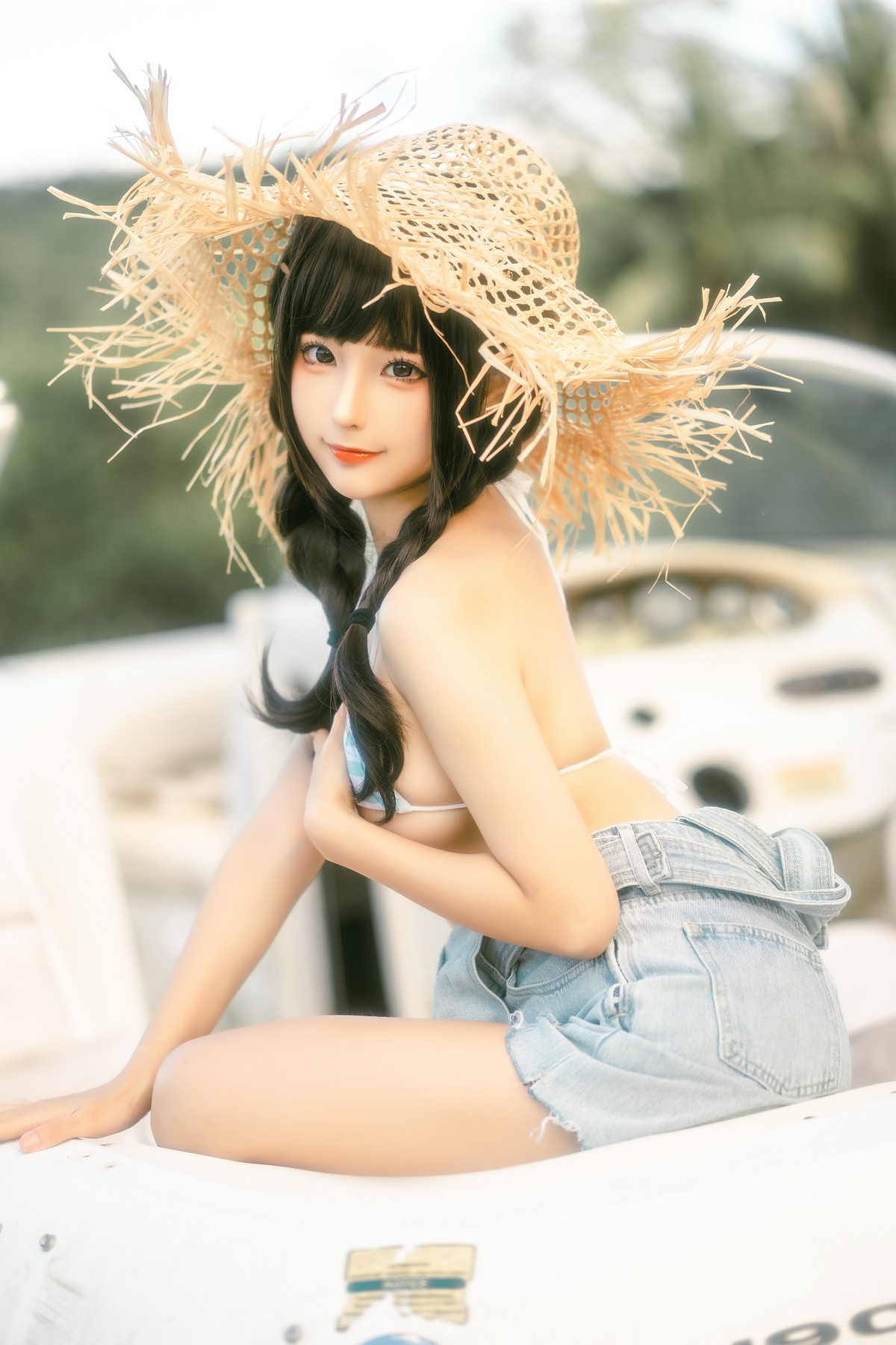 Xgyw.Net_动漫博主蠢沫沫废船记主题户外脱牛仔背带服露三点式内衣秀豪乳遮点诱惑写真116P