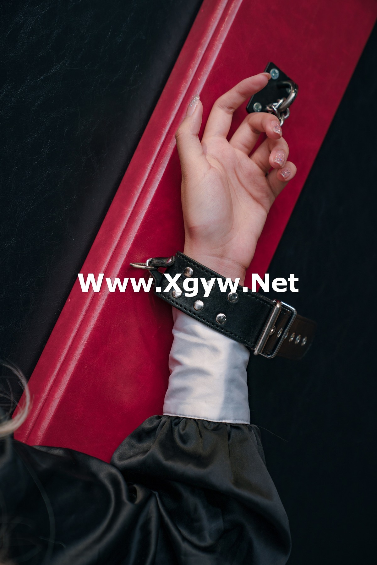 Xgyw.Net_网络美女轩萧学姐修女主题性感白色薄透连体衣配白丝袜秀完美身材诱惑写真49P