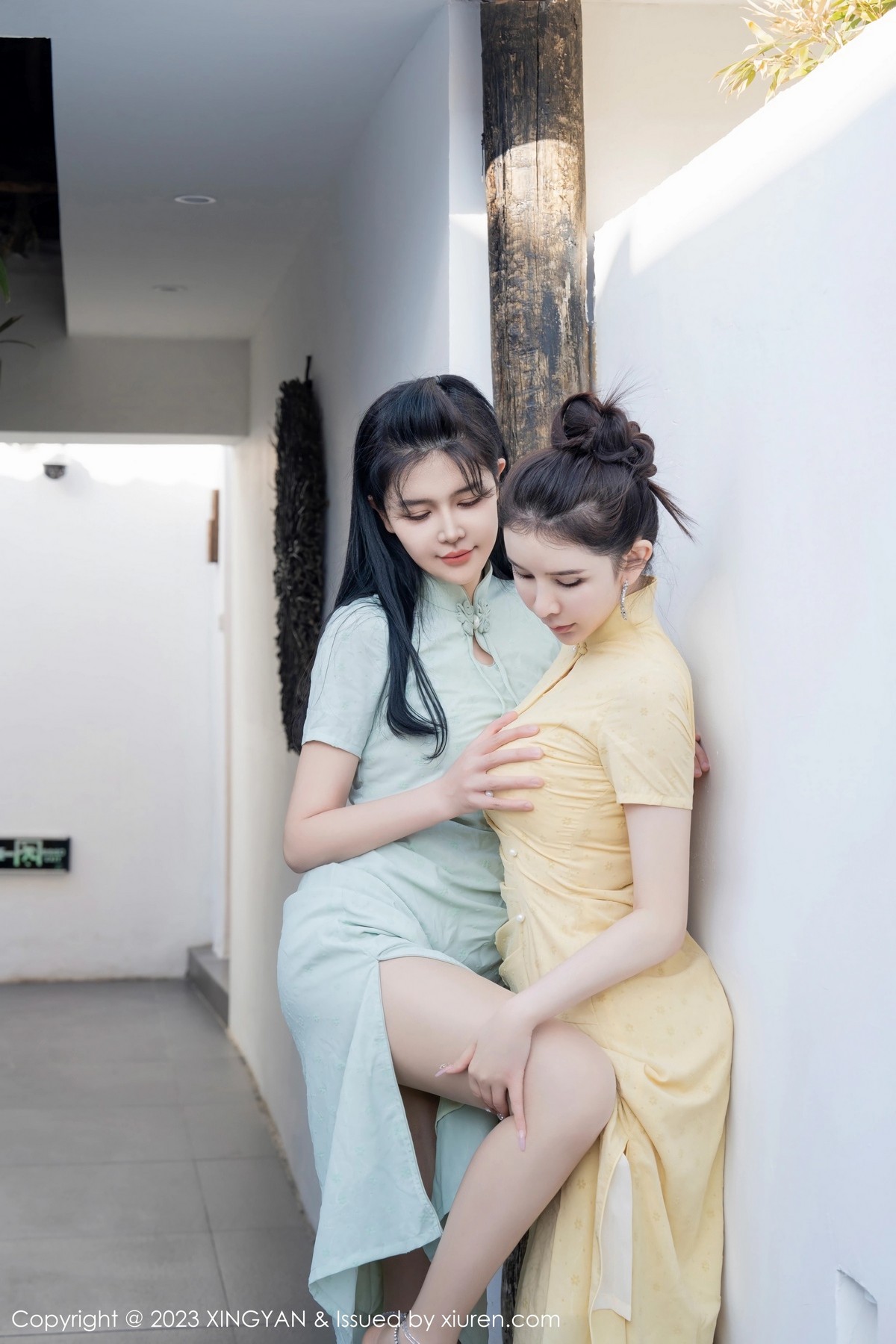 Xgyw.Net_[XINGYAN星颜社]VOL.183_女神刘钰儿＆李丽莎合集性感轻透旗袍服饰配原色丝袜诱惑写真69P