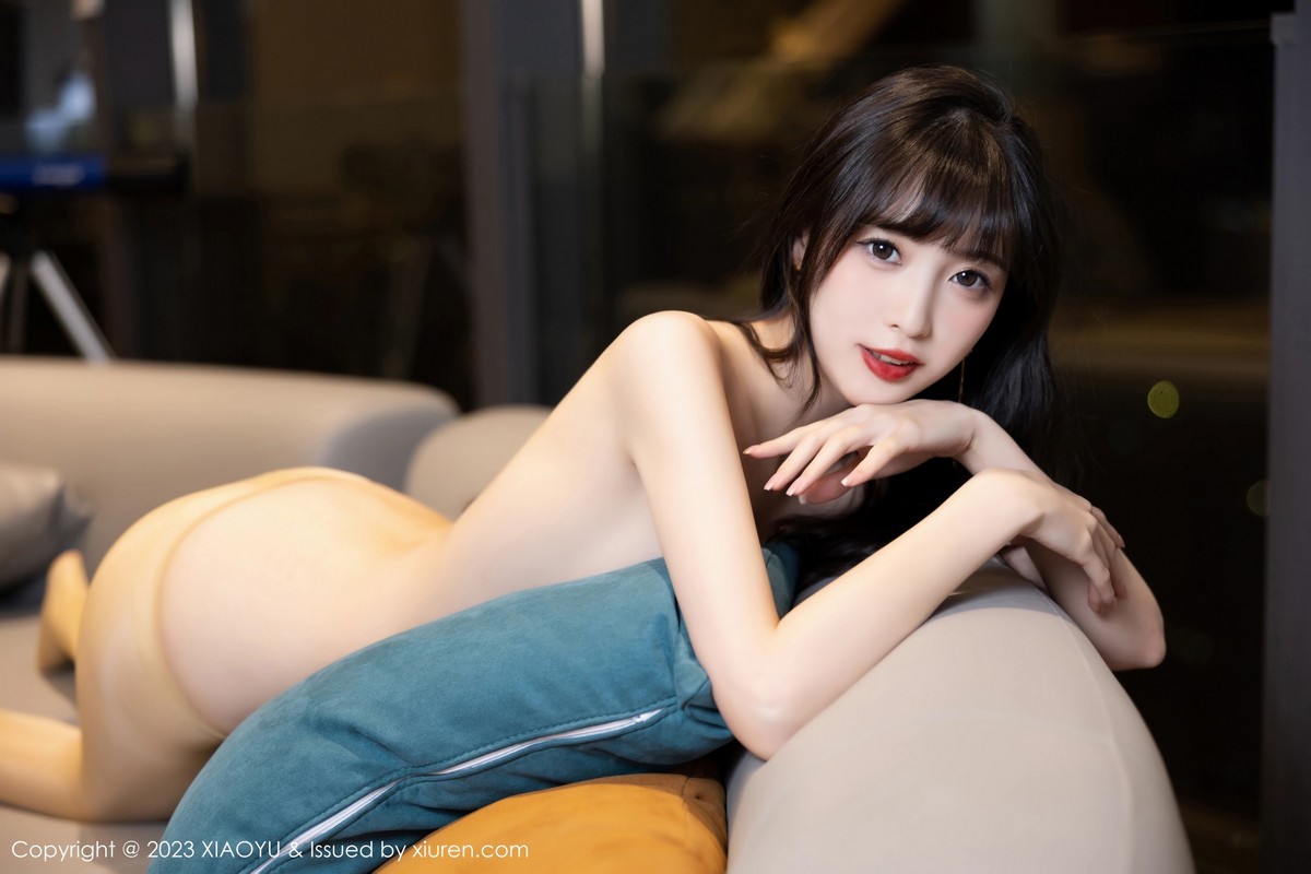 Xgyw.Net_[XiaoYu画语界]Vol.986_模特林星阑性感灰色吊带裙配超薄无内肉丝秀曼妙身姿诱惑写真83P